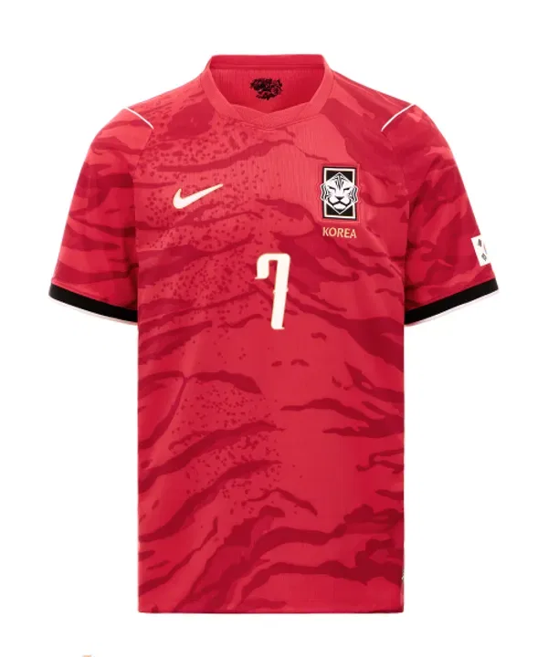 Футбольная реплика джерси Nike 2026 Stadium Home, глобальный красный/черный/белый/клубный золотой