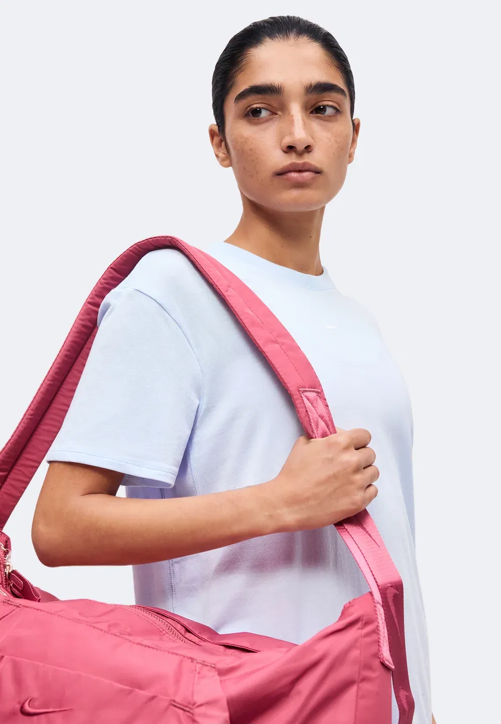 Одна свободная спортивная футболка Nike Performance, Hydrogen Blue/White — фото 4