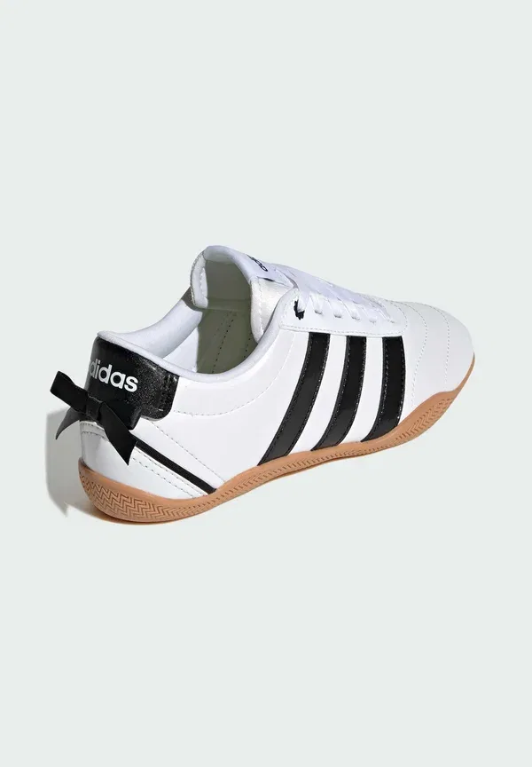 Детские кроссовки Grand Court Lo для девочек (юниорская модель) Adidas Sportswear, белый/черный/желтый — фото 4