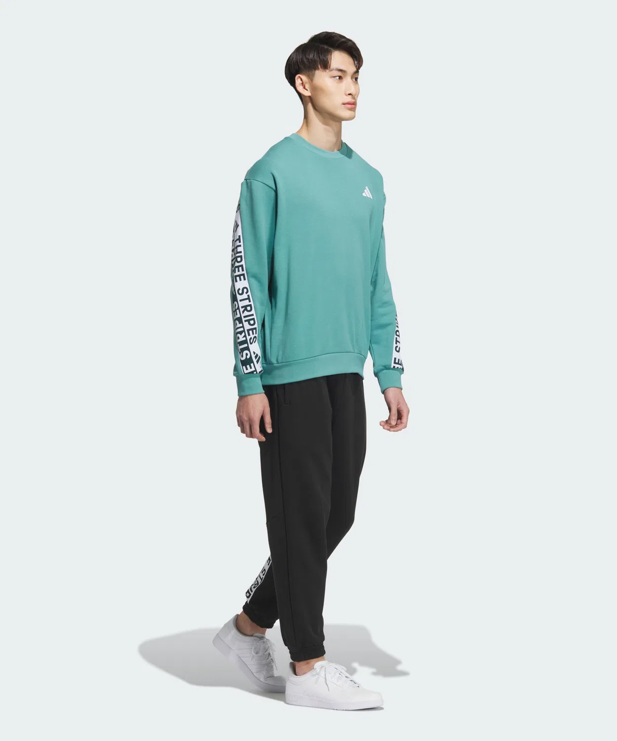 Мужской свитшот с длинным рукавомиз плотного футера Adidas, Blue — фото 3