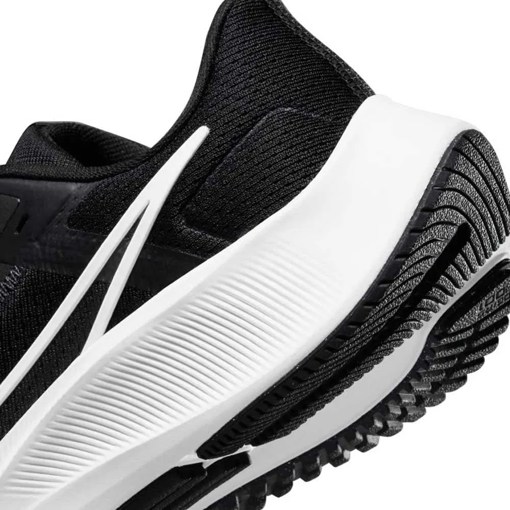 Детские кроссовки для мальчиков с шнуровкой NIKE Air Zoom Pegasus 38 NIKE, Black — фото 2