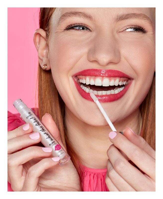 

Блеск для губ Essence WHAT THE FAKE!, оттенок 01 oh my plump! 4,2 мл