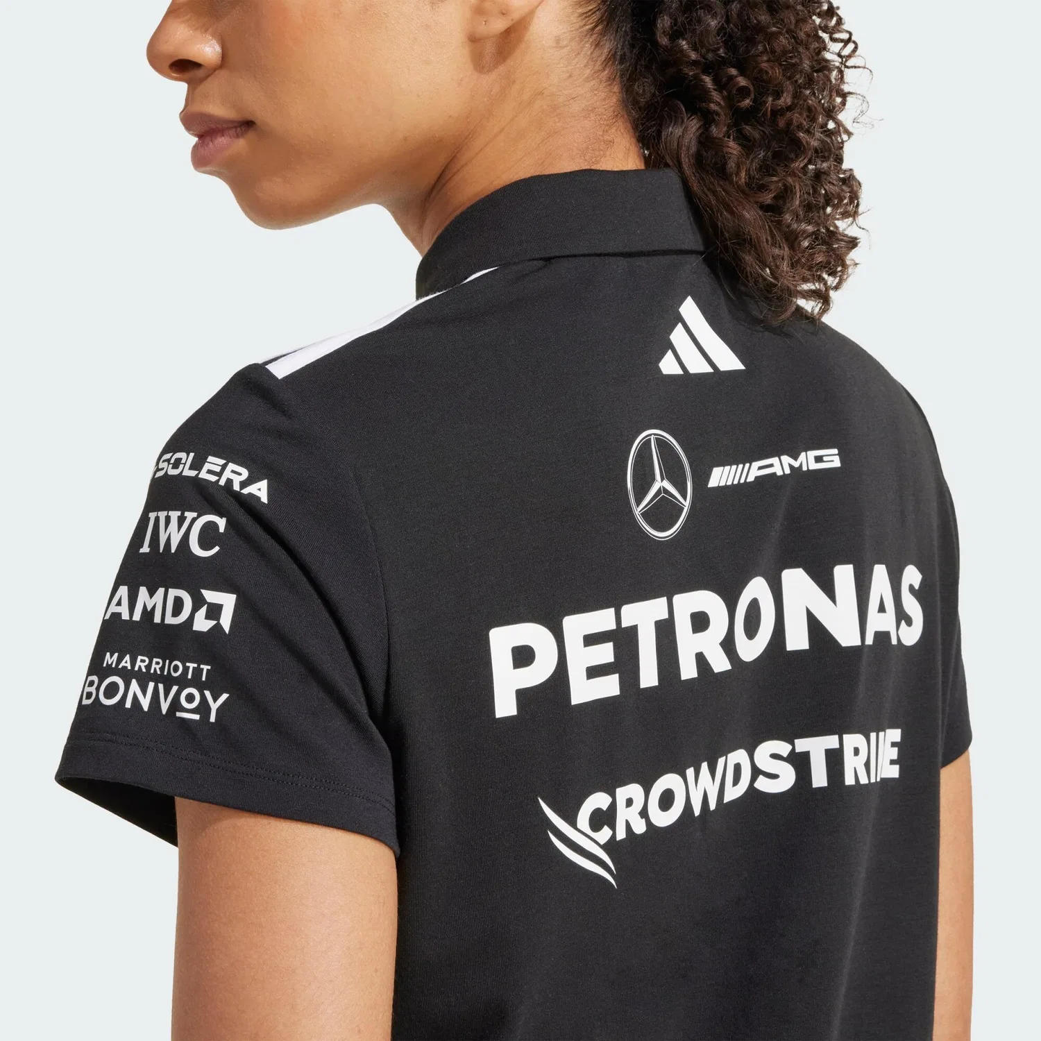 Мужское поло с принтом Mercedes-AMG Petronas Formula One Team Adidas, Schwarz Weiss — фото 4