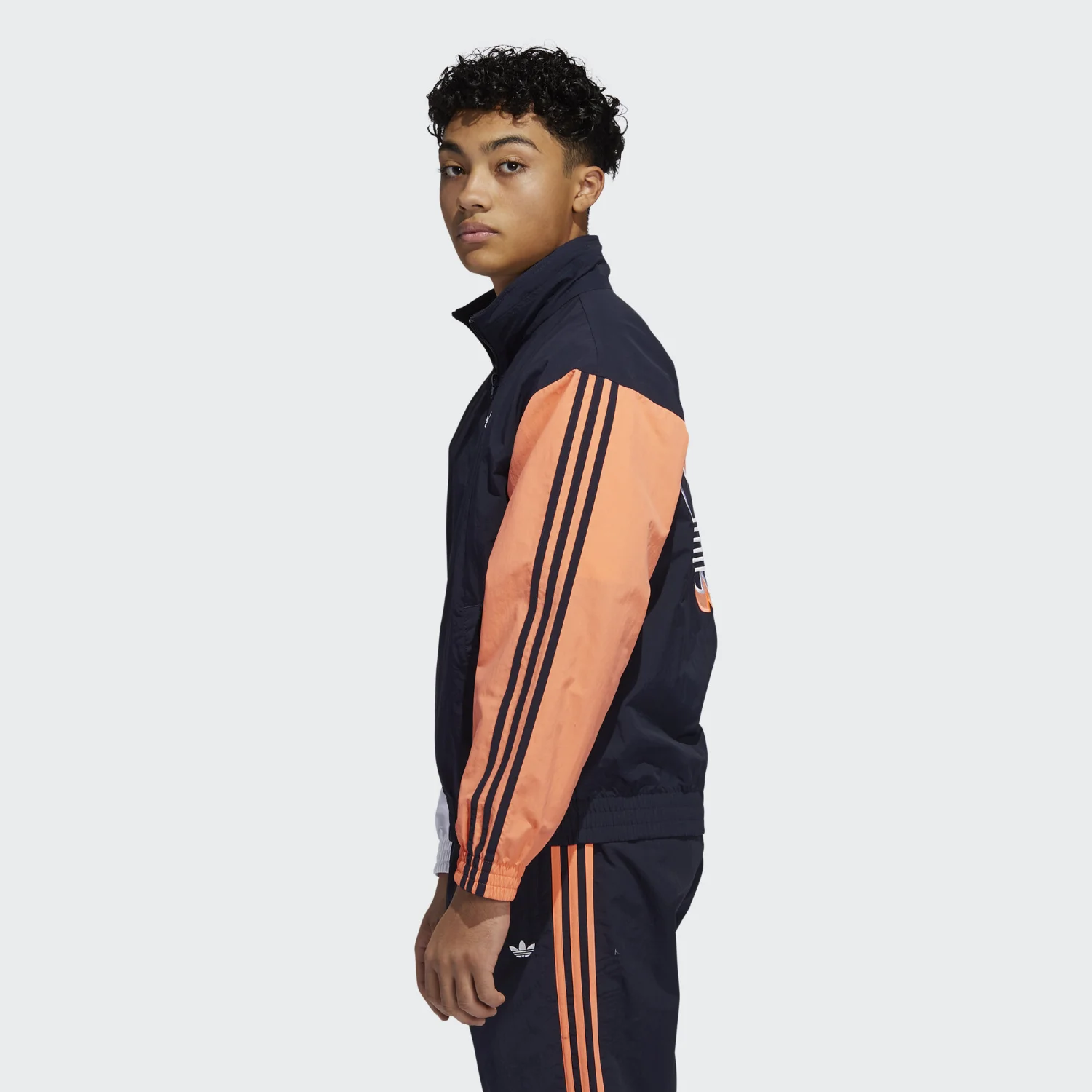 Мужская куртка Adidas Originals Shadow TR WB, мультиколор — фото 3