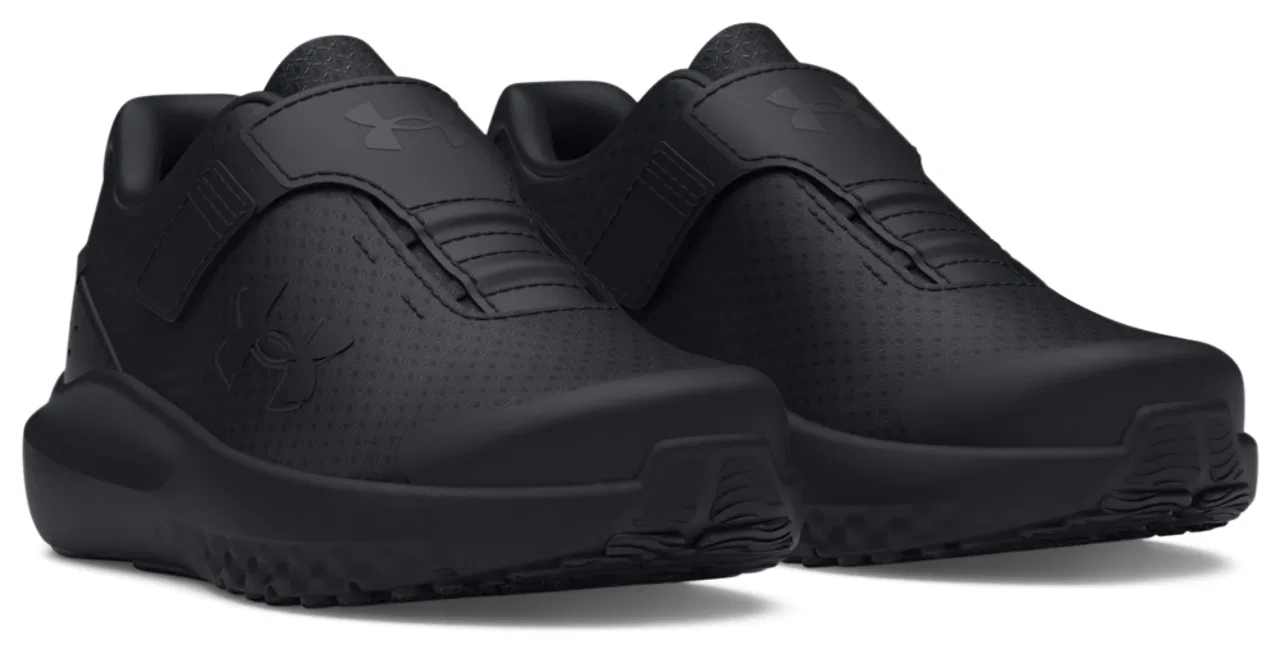 Кроссовки для мальчиков Surge 4 Under Armour, черный — фото 3