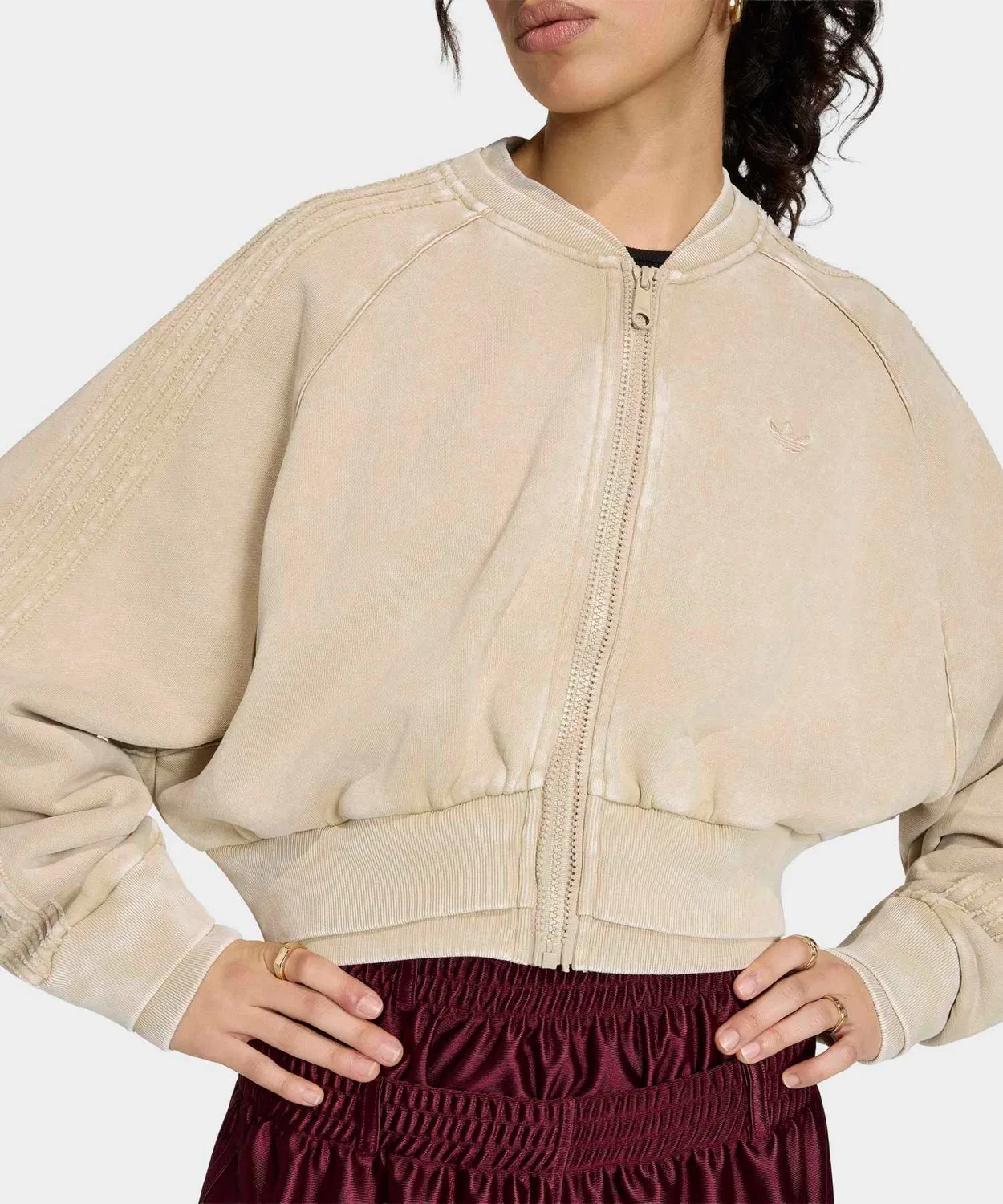 Женский укороченный трек-топ оверсайз с двойным слоем Adidas Originals, Beige — фото 4