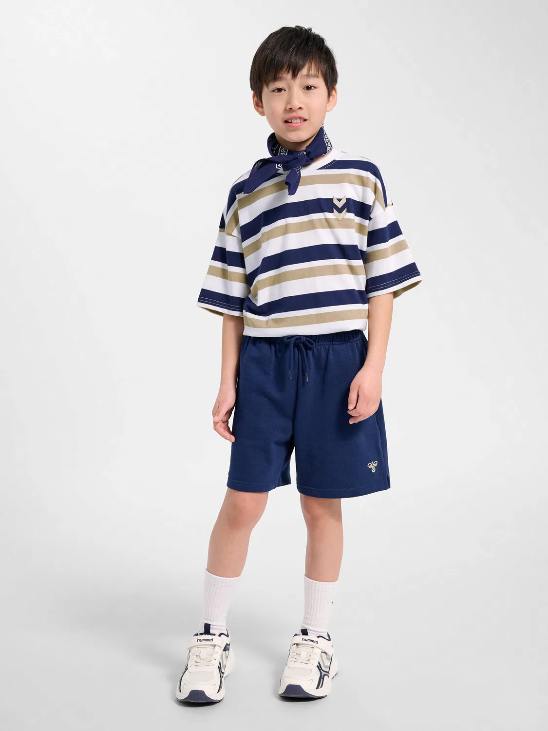 Детские шорты свободного кроя Hmljr Jump Hummel, Blau Dunkelblau Mitternachtsindigo — фото 3