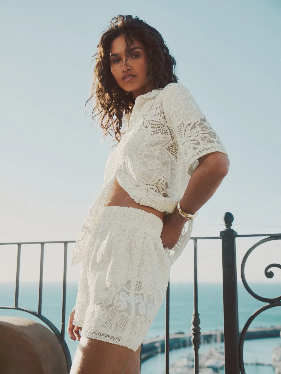Шорты вязаные с завязками, модель Crochet Tie Waist Next, цвет экрю — фото 2