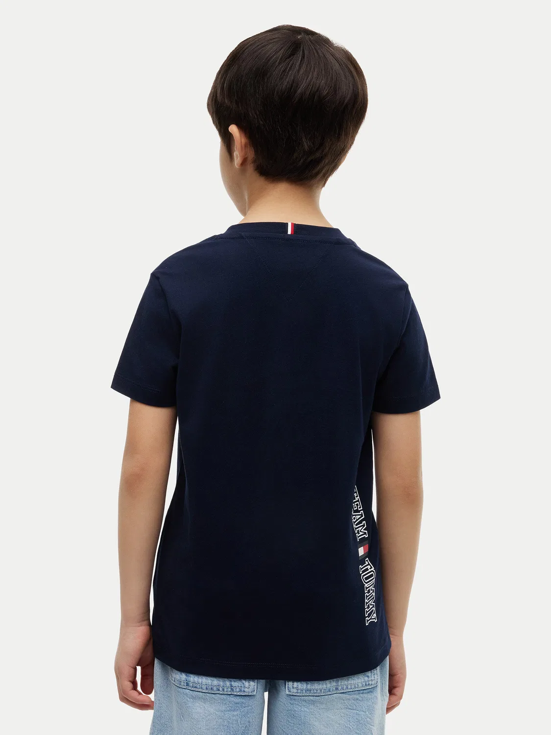 Футболка стандартного кроя для мальчика Team Graphic Tommy Hilfiger, темно-синий — фото 3