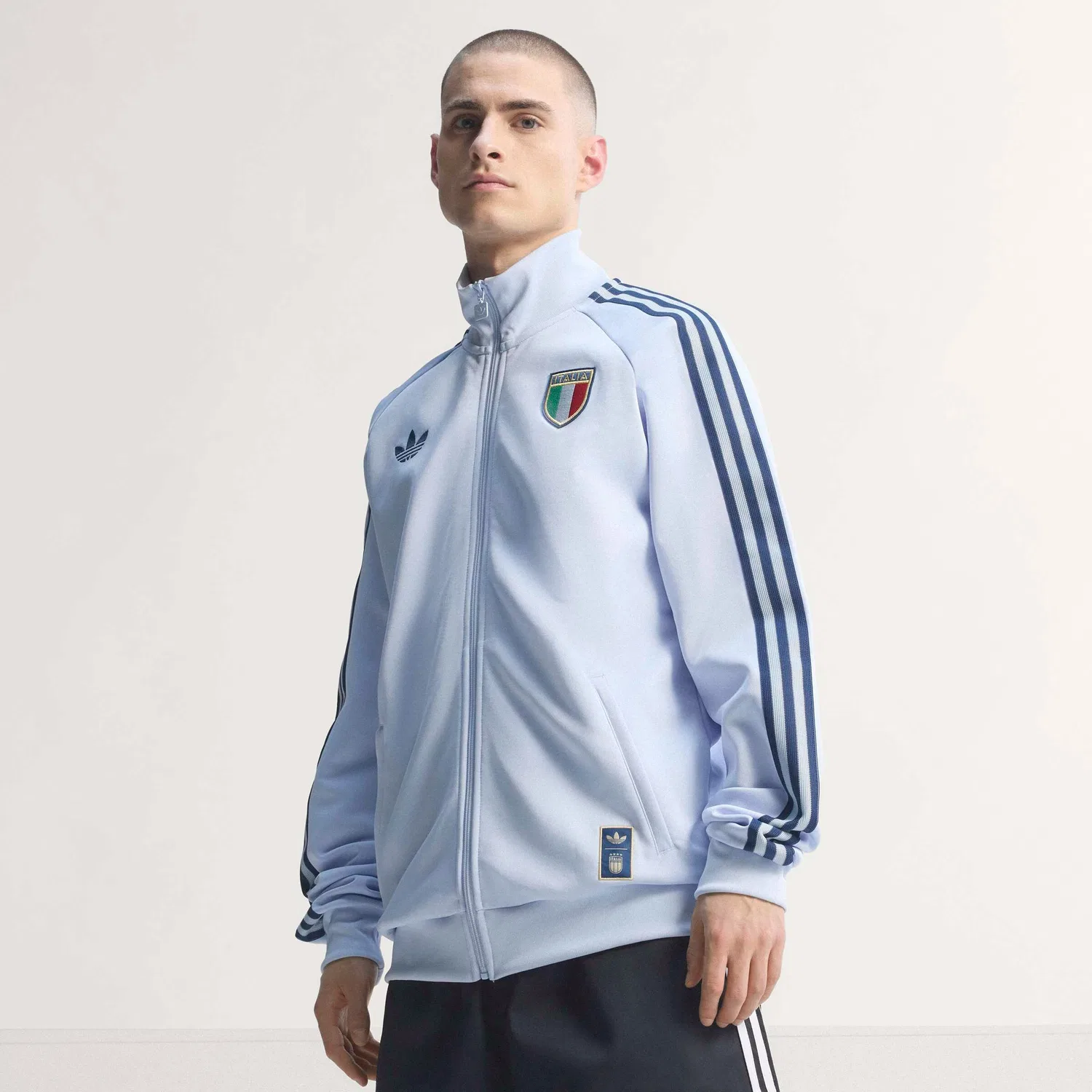 Куртка для тренировок Adidas Performance Italien в темно-синем и светло-синем цветах — фото 3