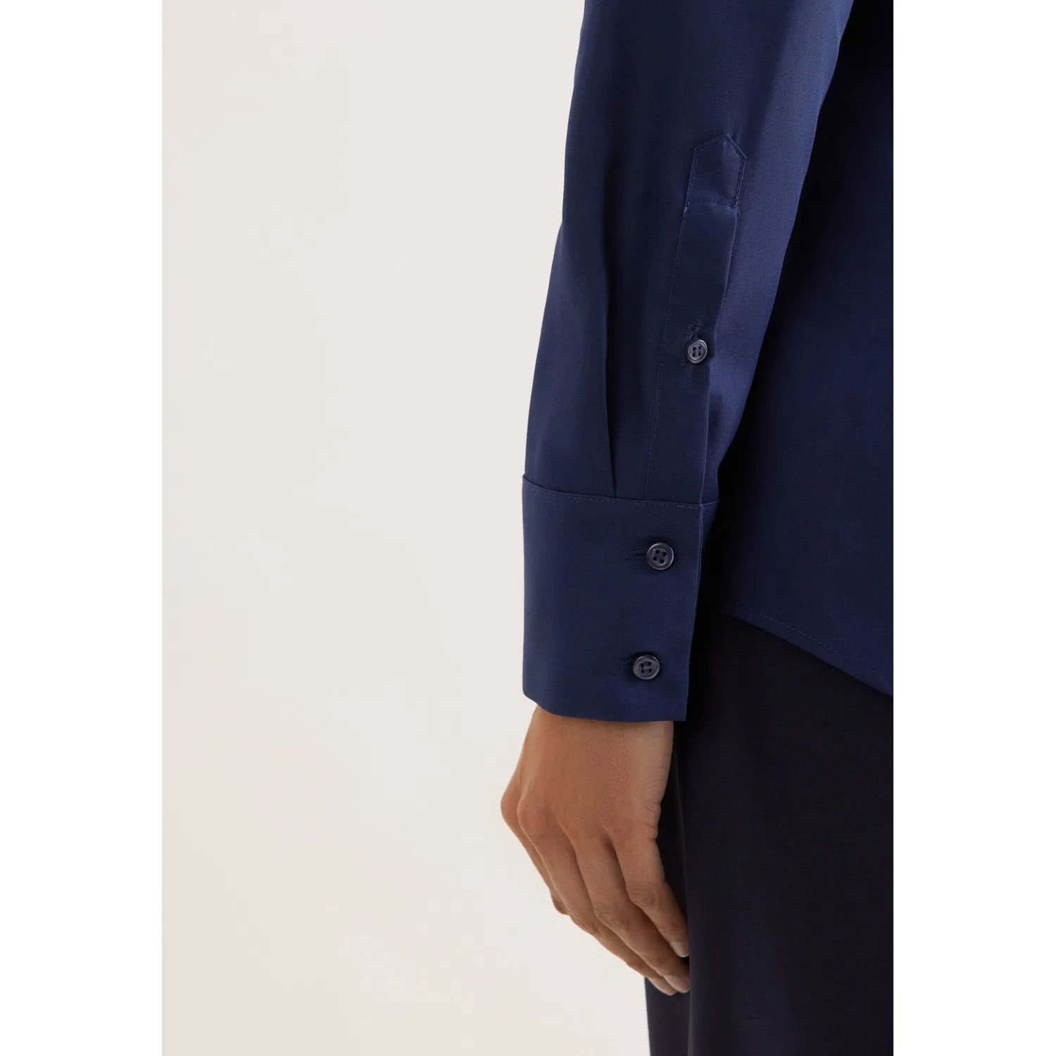 Женская классическая блузка с длинным рукавом slim fit Seidensticker, Dark Blue — фото 4
