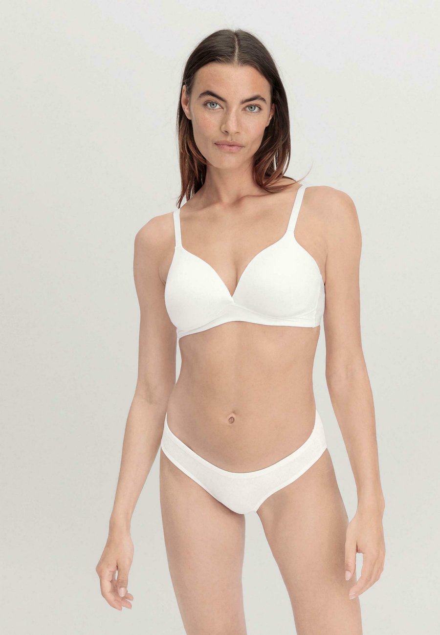 

Бюстгальтер Hessnatur WÄSCHE SPACER BÜGELLOS PURE SENSE, Naturweiss/White