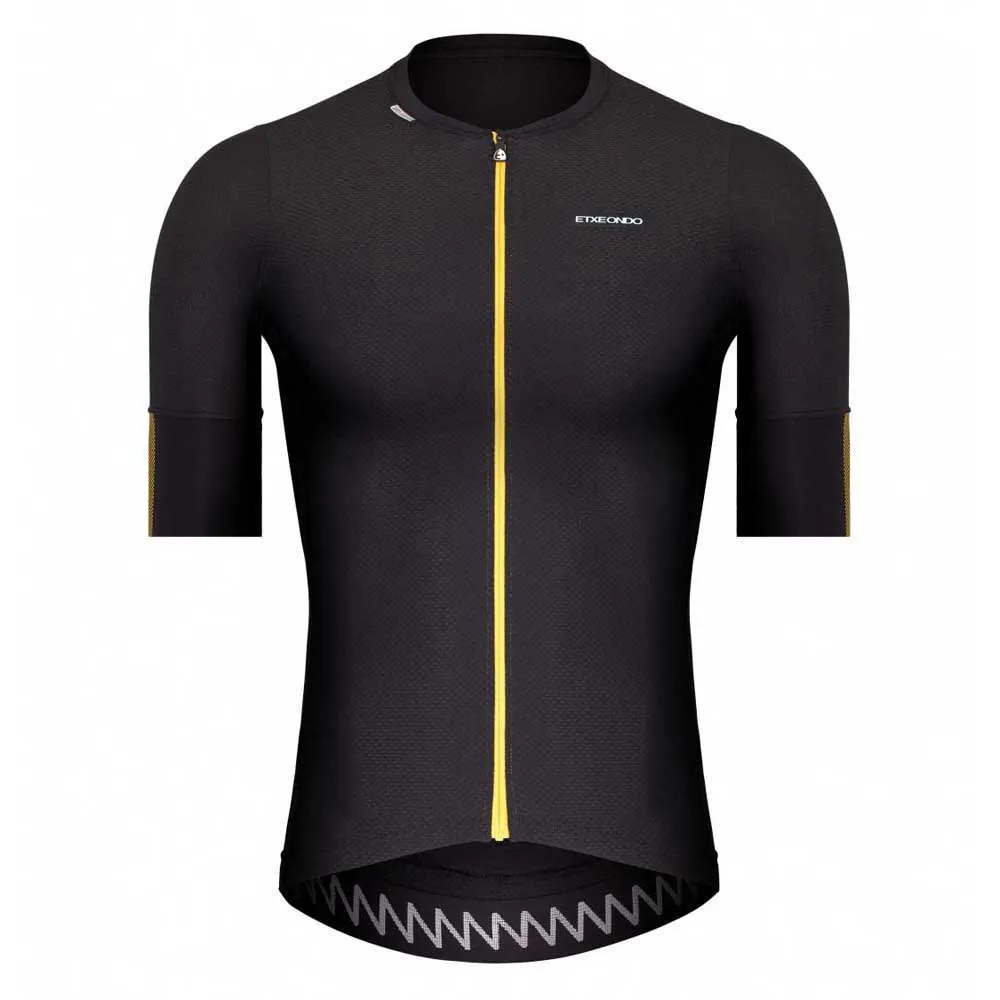 

Джерси с коротким рукавом Etxeondo Ero Superdry, черный