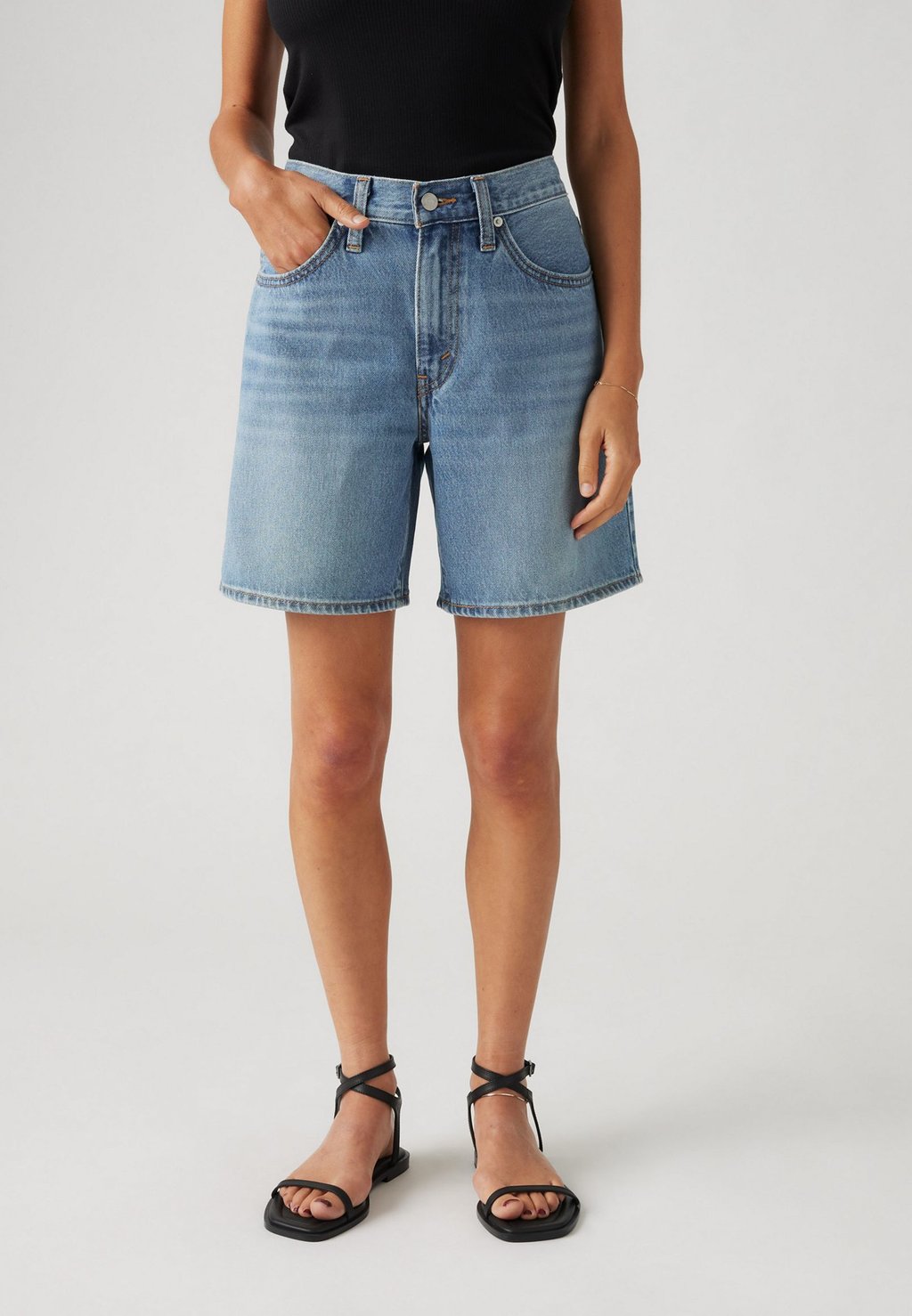 

Джинсовые шорты 94 BAGGY SHORT Levi's, цвет Study Group Short