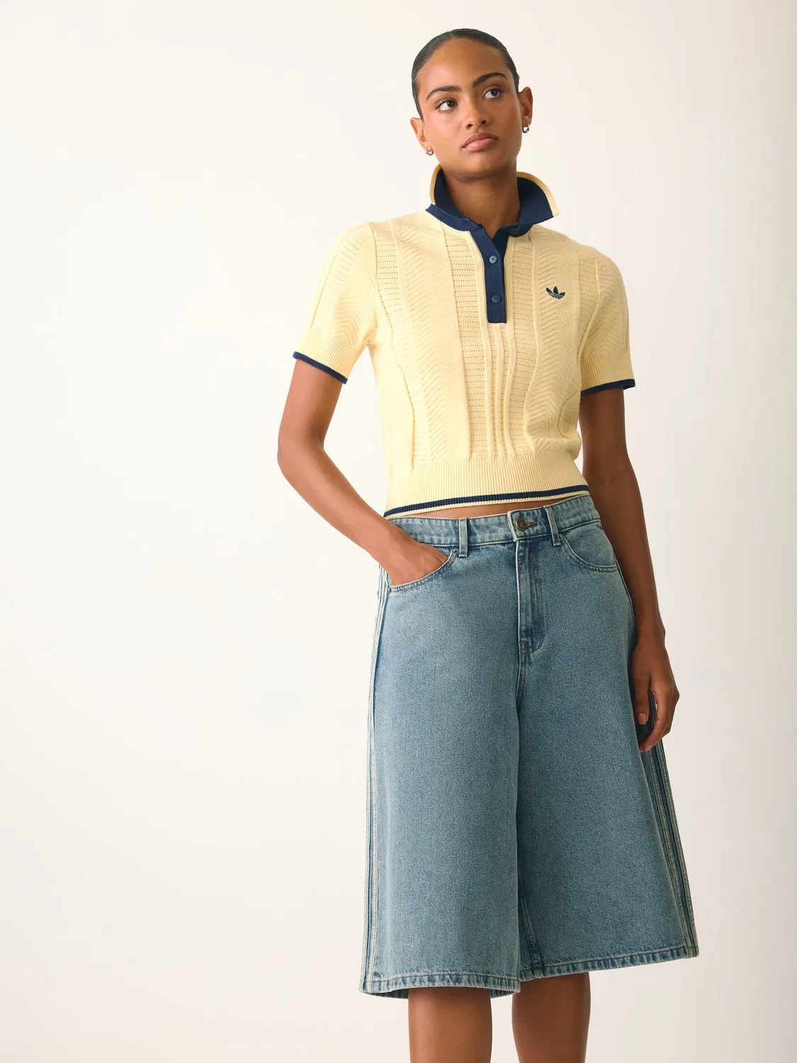 Шорты джинсовые Mid Rise Denim Jorts, adidas Originals, синий деним