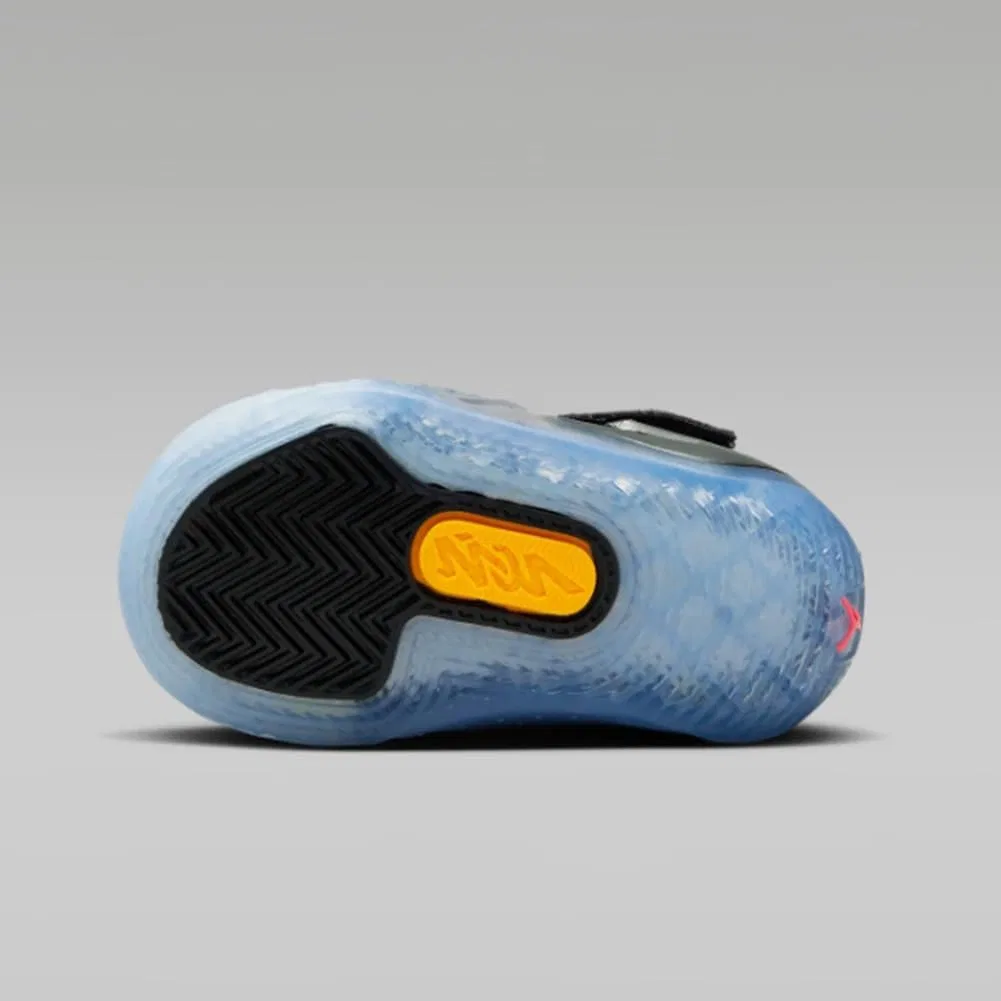 Детские кроссовки для мальчиков Nike Zion 3, Black/Laser Orange/Citron — фото 4