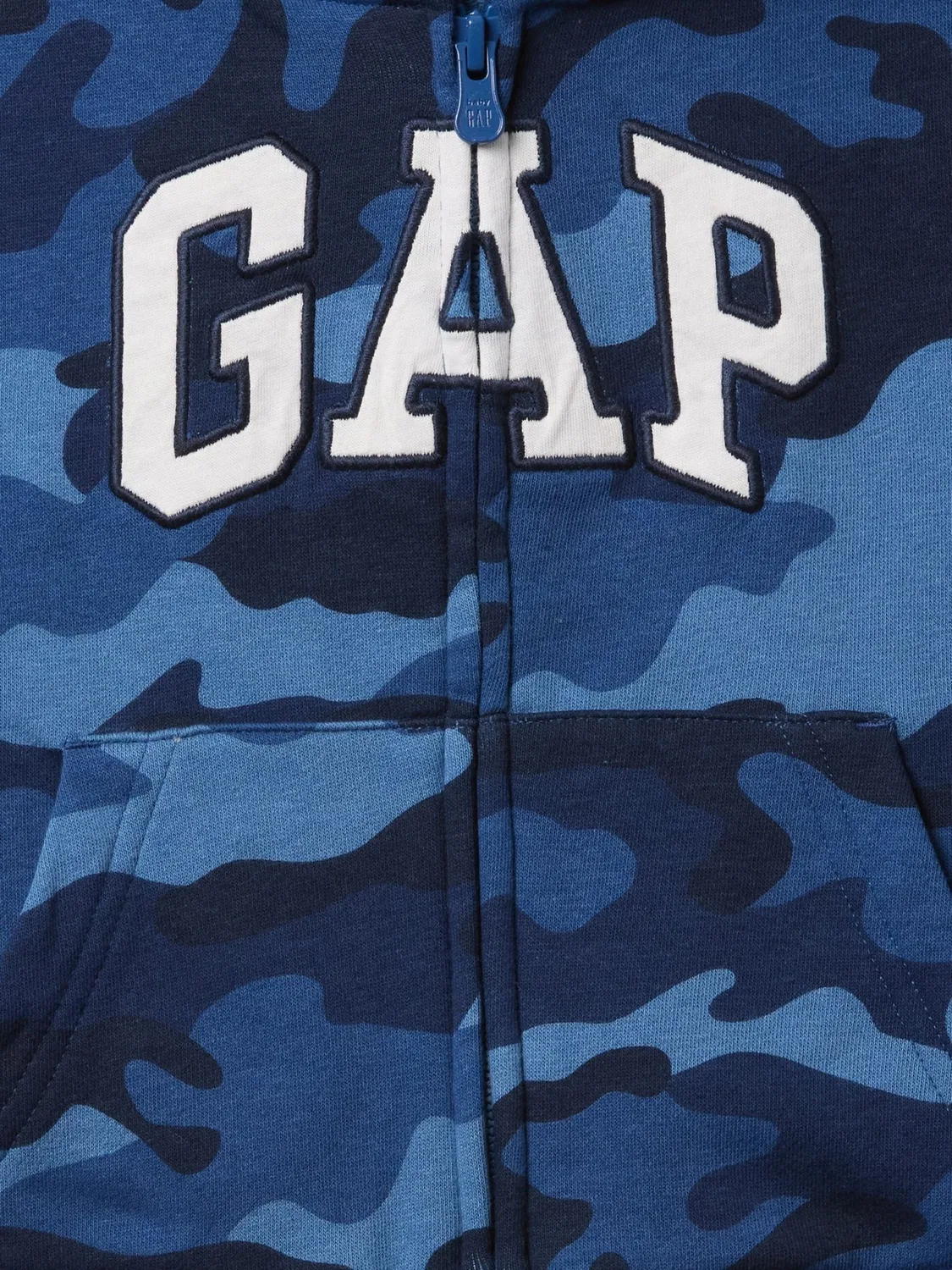 Худи с капюшоном на молнии Gap, модель Relaxed Logo Zip Hoodie, синий камуфляж — фото 3