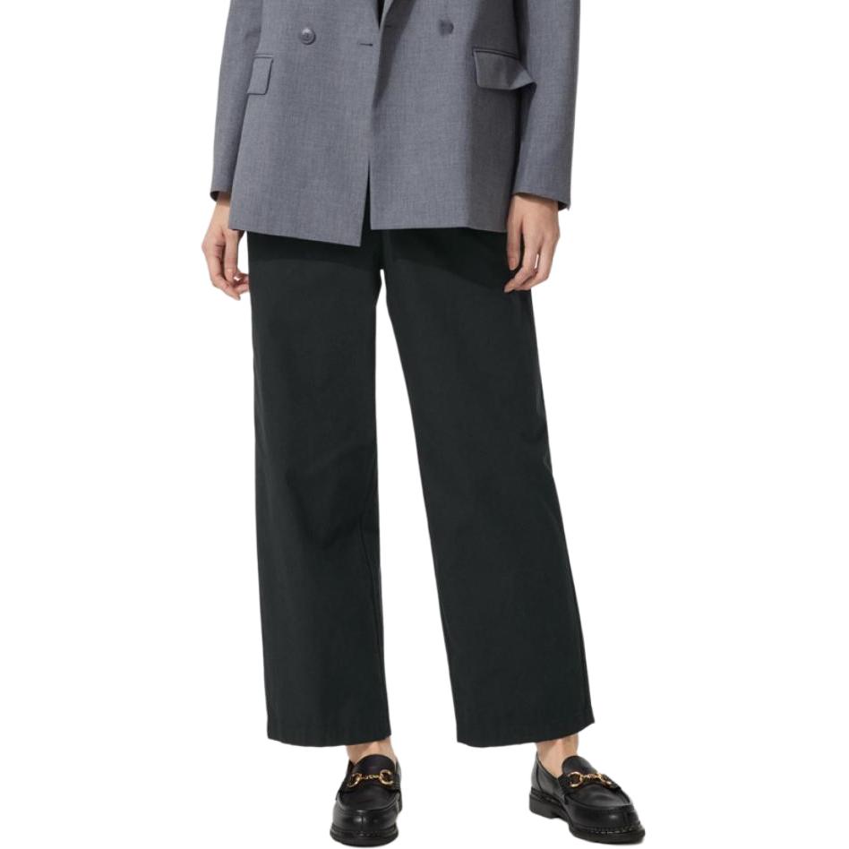 

UNIQLO Повседневные брюки Women's Black Moderate Straight Fit