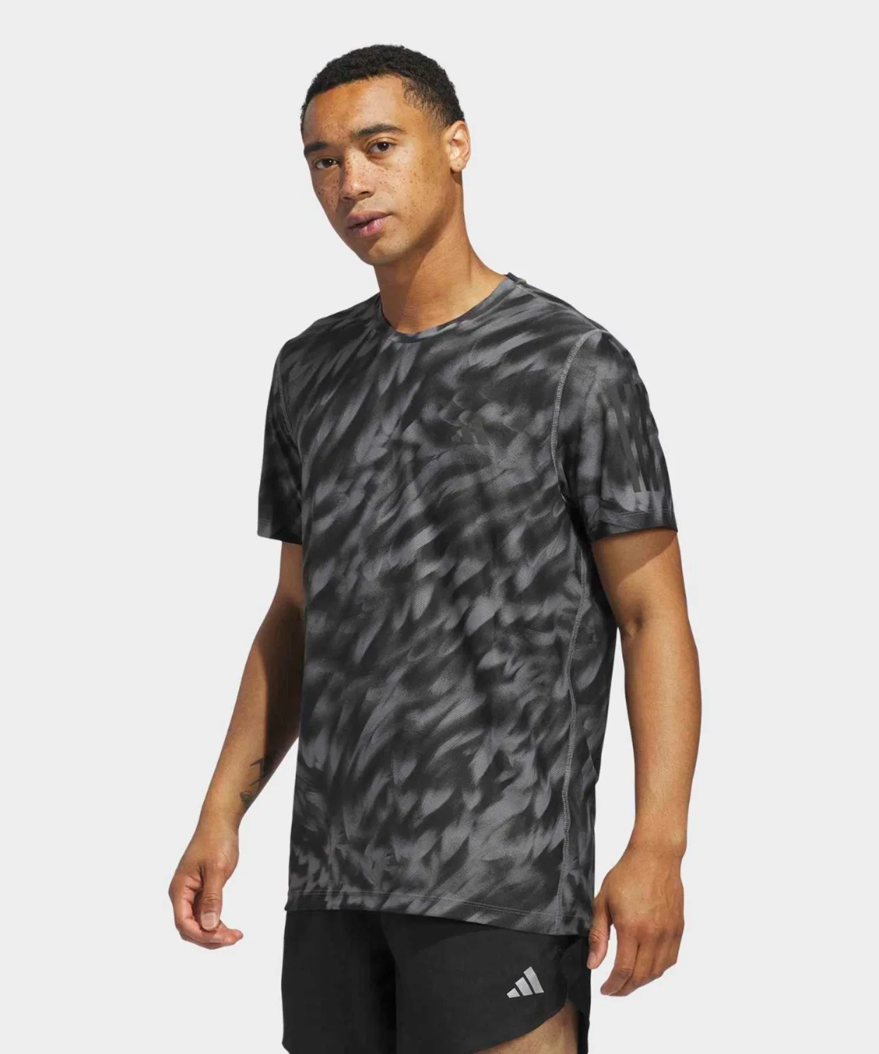 Мужская футболка с принтом Own the Run Adidas, Серый