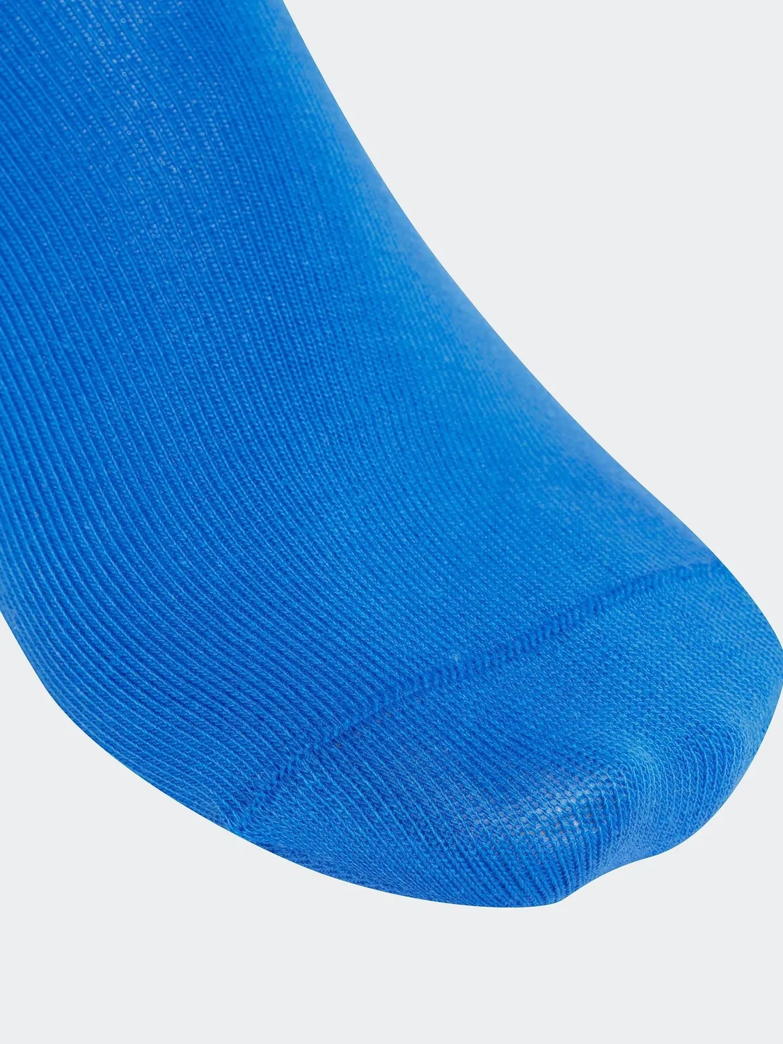 Носки повседневные Crew Three Stripe Socks, adidas Originals, светло-красный — фото 3
