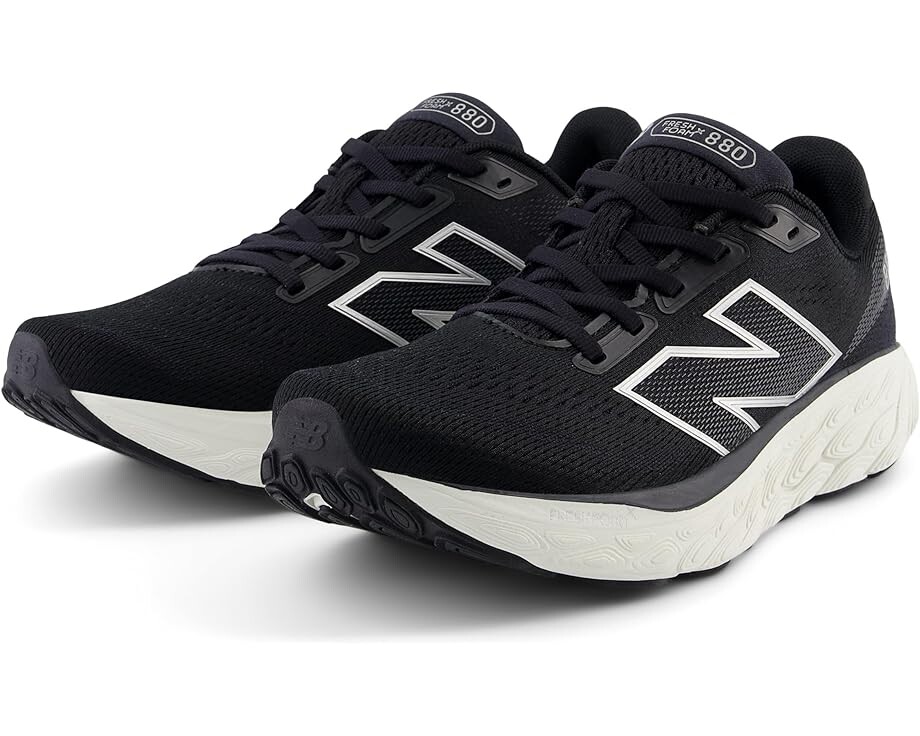 

Кроссовки New Balance Fresh Foam X 880v14, цвет Black/Sea Salt