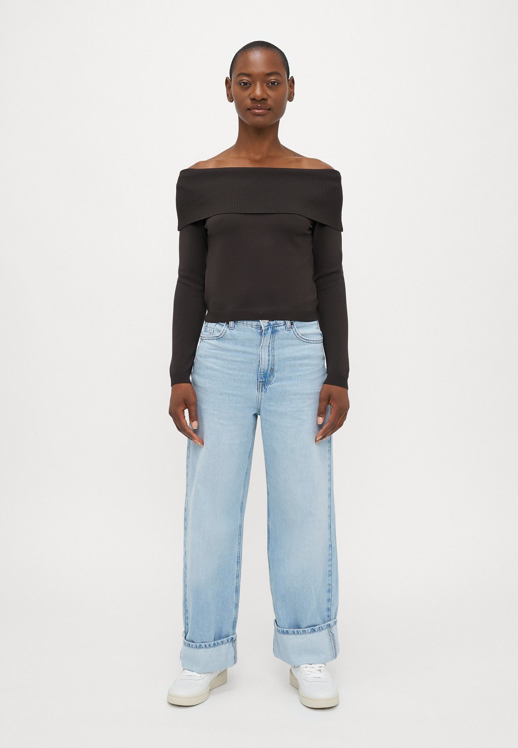 

Джемпер VMMERCURY OFF SHOULDER Vero Moda Petite, темно-коричневый