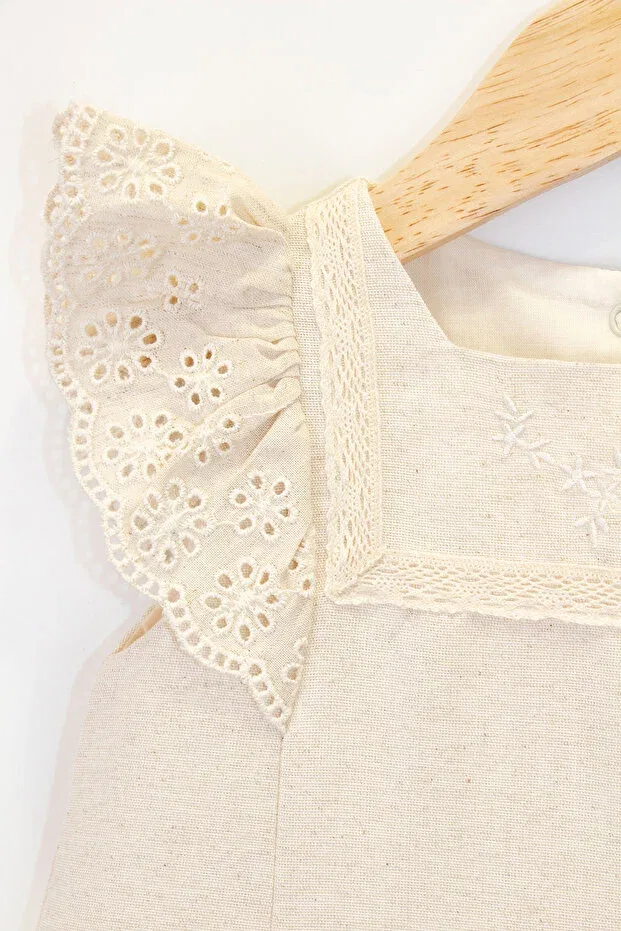 Детское платье для девочек кружевное Lace sleeve linen look summer natural stylish and comfortable cut baby girl dress Cassiope, Beige — фото 3