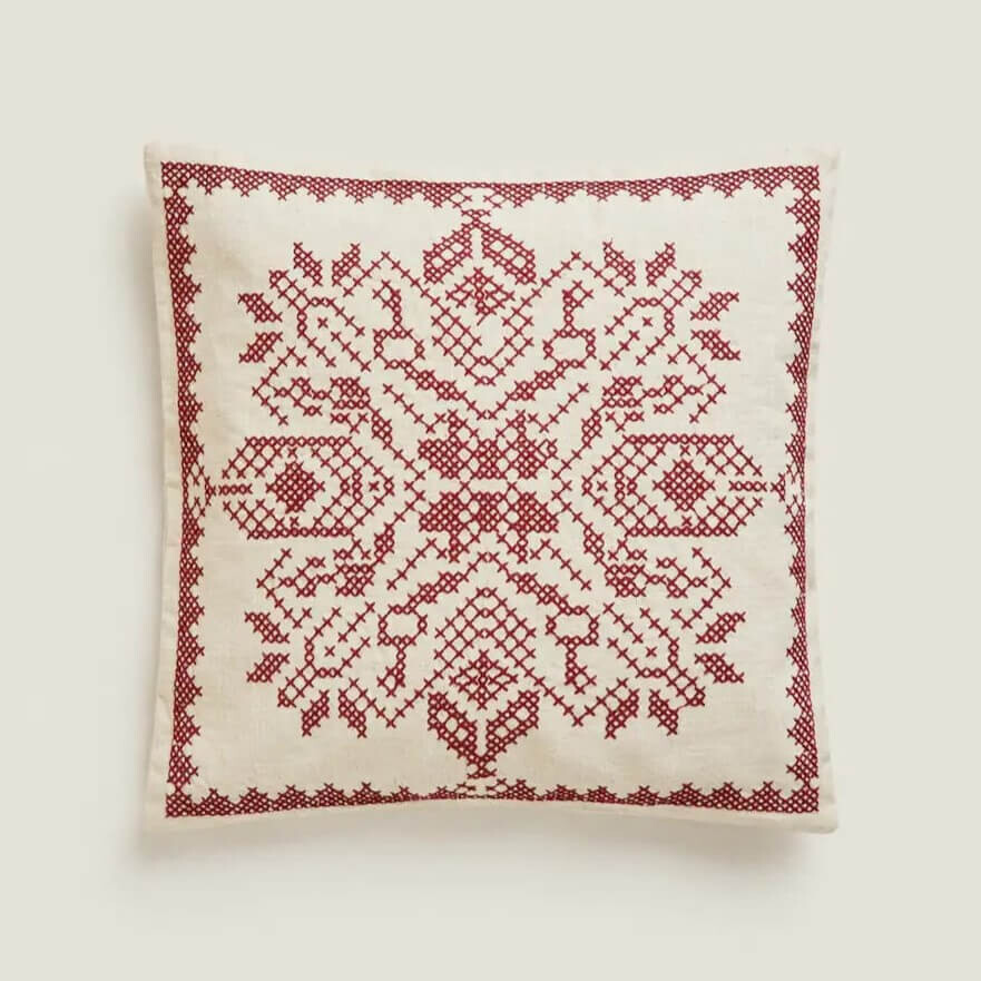 

Чехол на подушку Zara Home Christmas Embroidered, белый