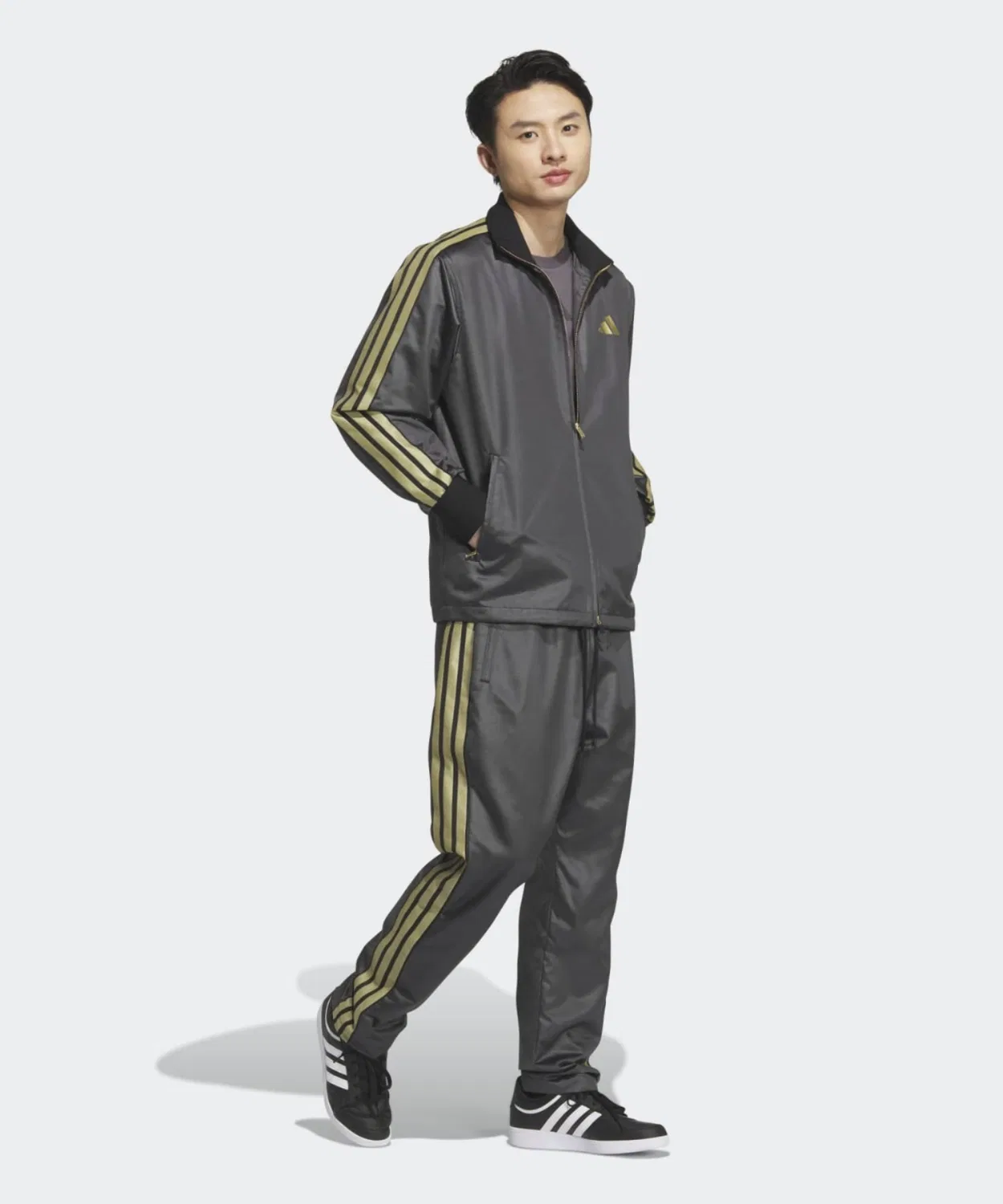 Мужские спортивные штаны с утеплением Climawarm, модель Stadium Gold, Adidas, Black×Gold — фото 3