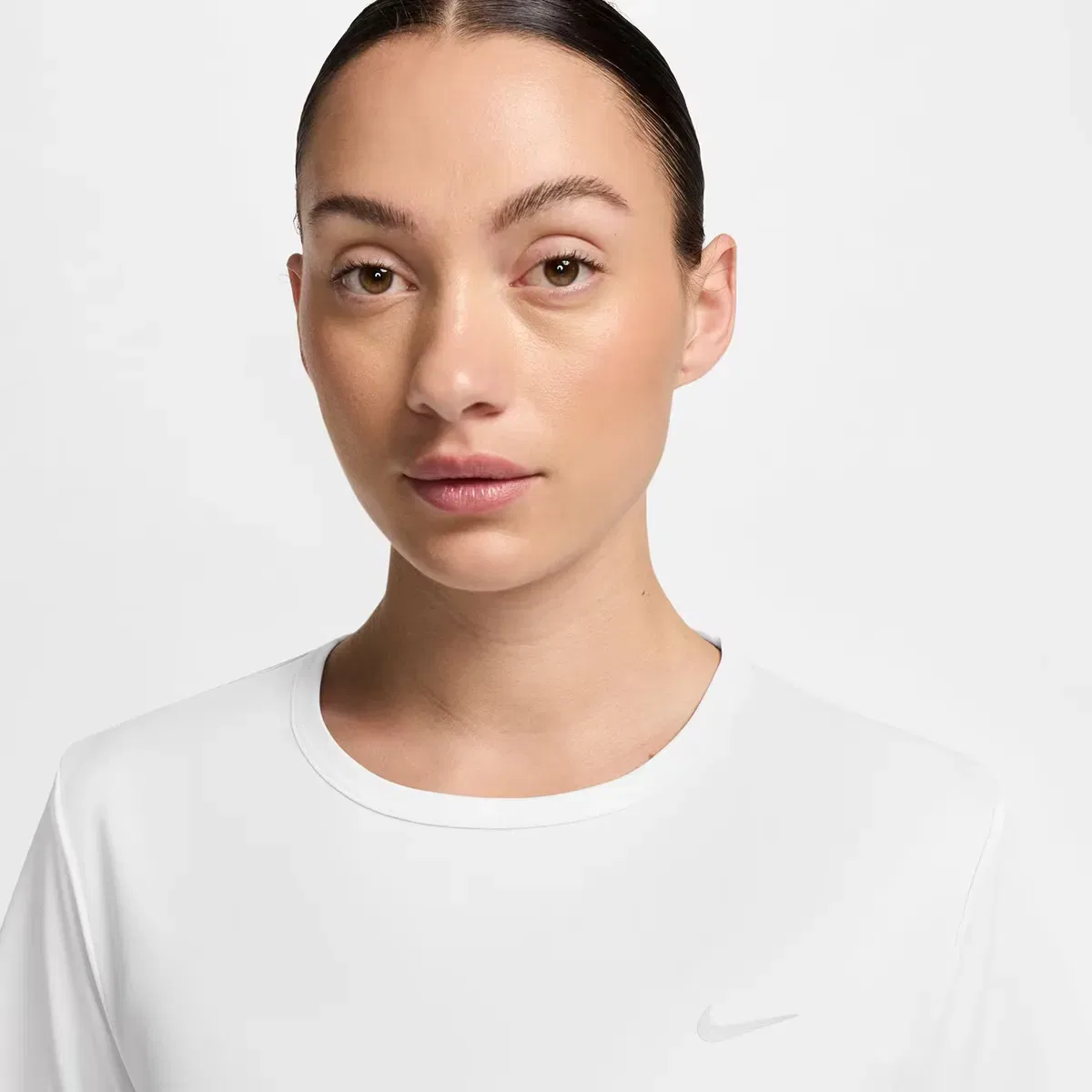 Женская футболка с коротким рукавом Nike, Color Blanco — фото 3