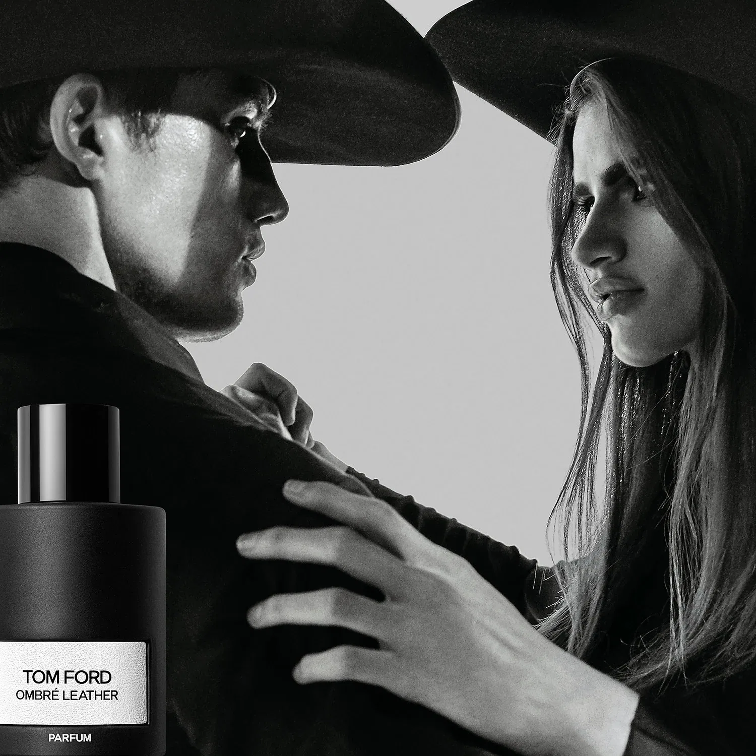 Парфюмерная вода, Ombré Leather Parfum Fragrance TOM FORD, с нотками амбры и жасмина, 50 мл — фото 3