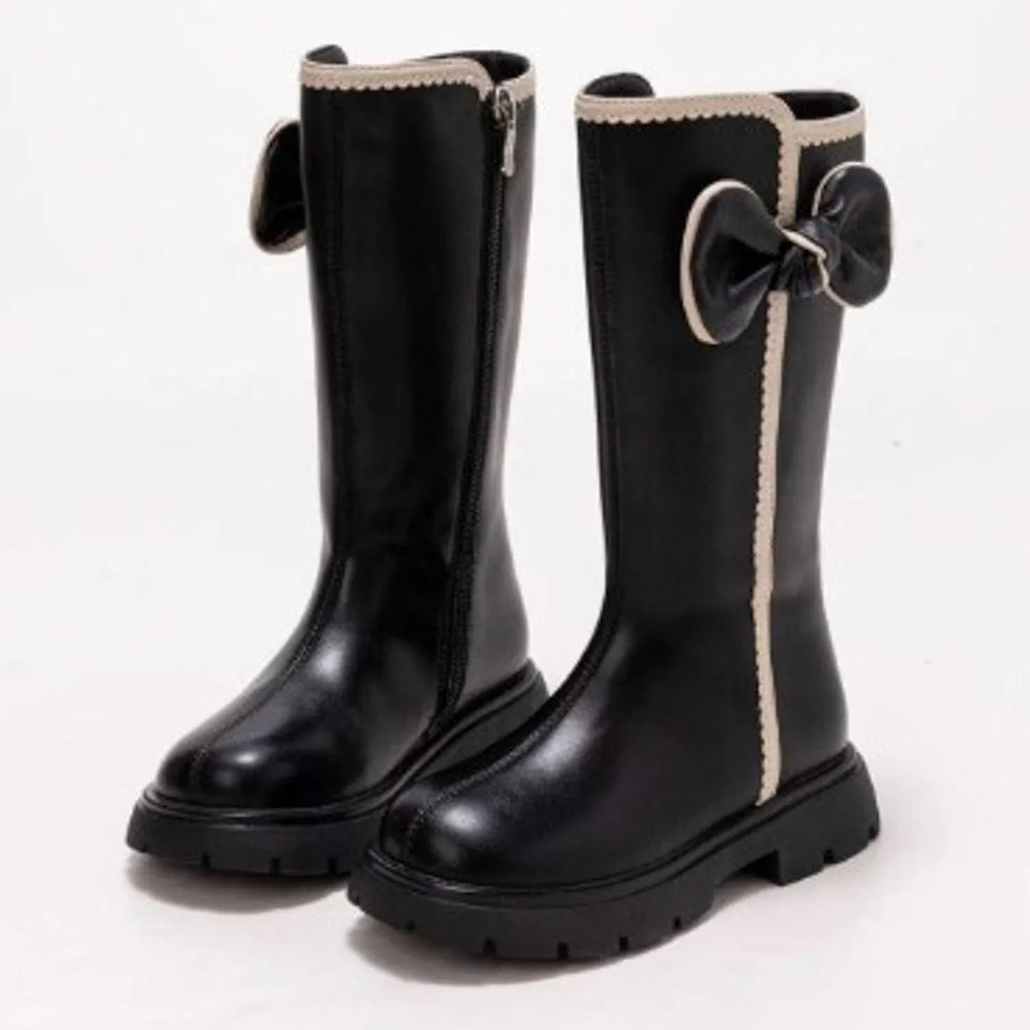 Детские ботинки для девочек с контрастной шнуровкой и бантом, модель Combat Boots, Black — фото 2