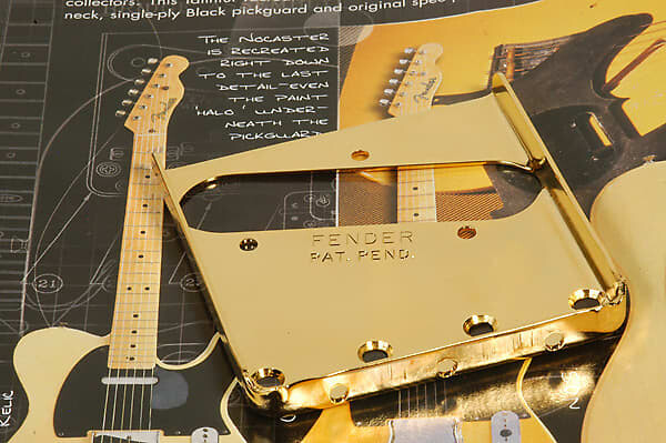 

Пластина для телескопического бриджа Fender '52, "FENDER PAT.PEND., золото, 0053683000" Fender Gold Telecaster Vintage Bridge Plate 005-3683-000