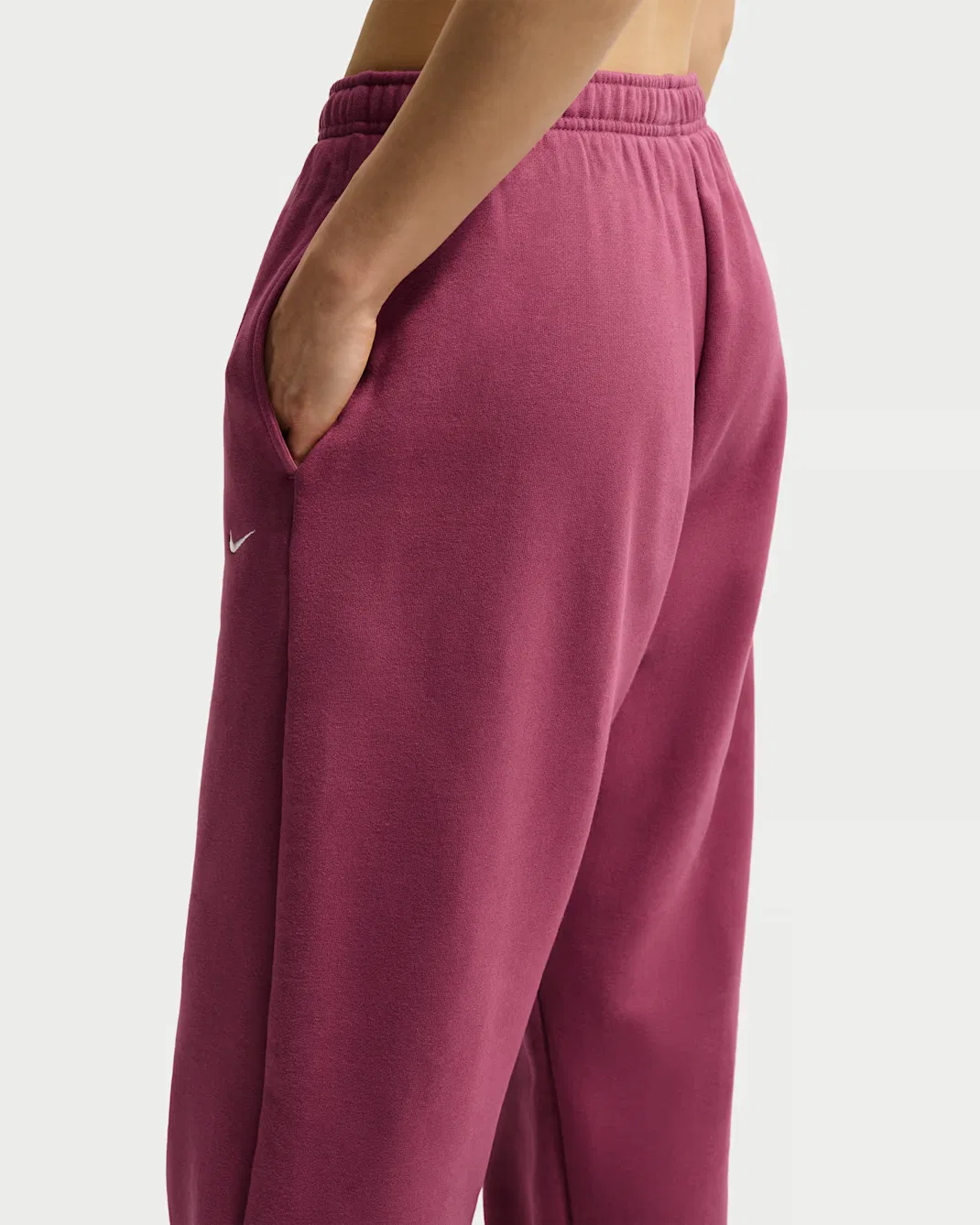 Женские брюки с высокой посадкой, свободного кроя и манжетами Nike Studio Fleece Medium Weight, Pink Smoke/Sail — фото 3
