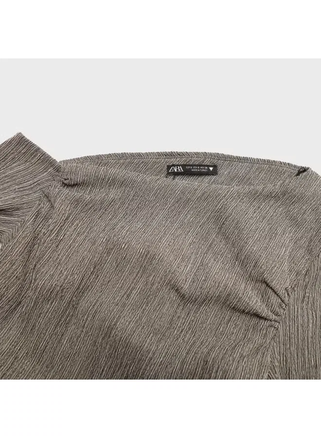 Лонгслив с асимметричным вырезом и полосками Zara, черный — фото 4