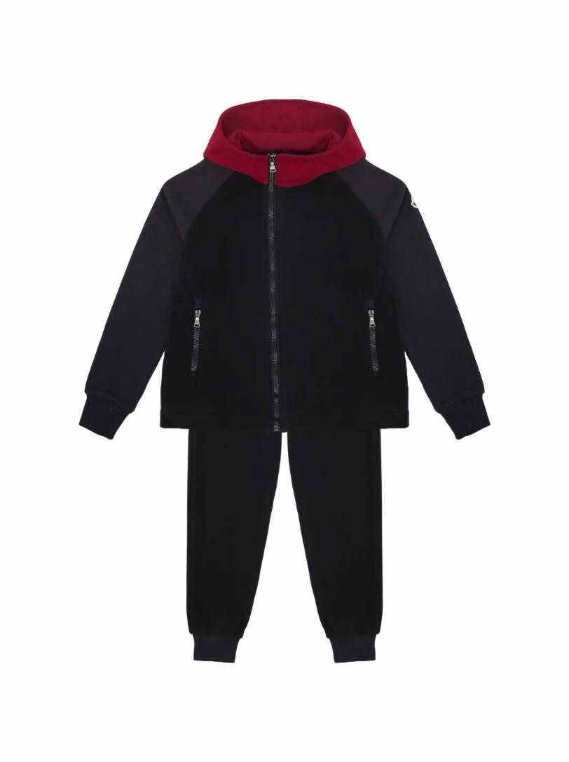 

Спортивный костюм из смеси шерсти и шелка Moncler