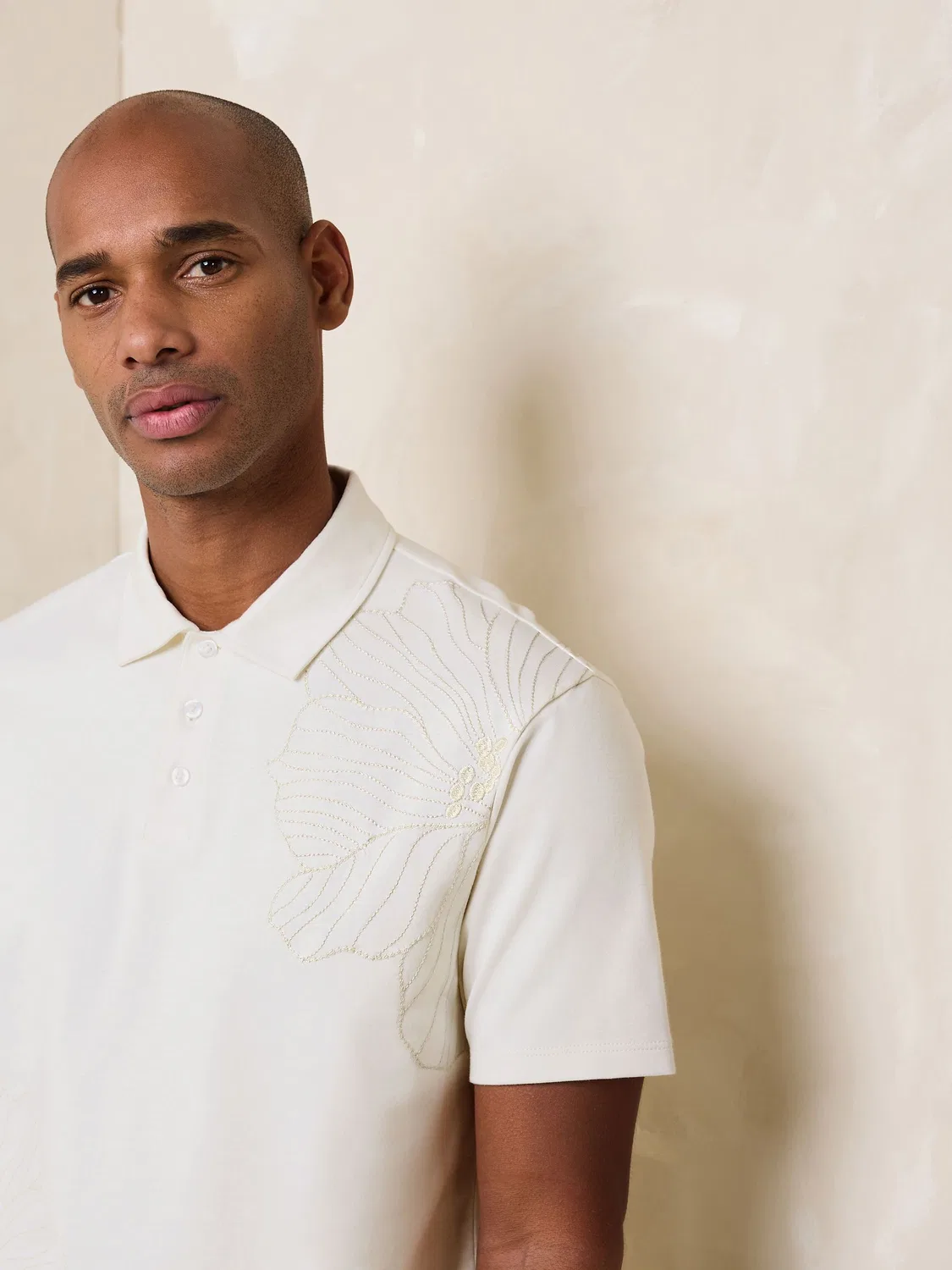 Поло с вышивкой цветка, White Short Sleeve Button Neck Pattern Next, белый