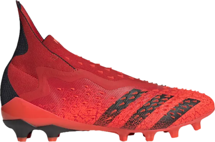 

Бутсы Adidas Predator Freak+ AG 'Demonskin - Solar Red', красный