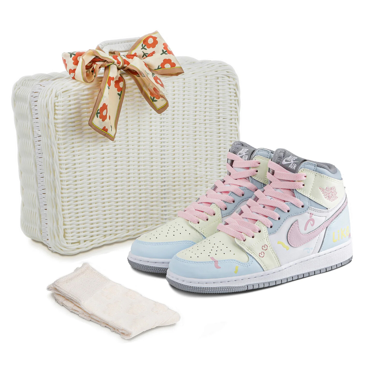 

Кроссовки Air JORDAN 1 Skateboard Women's High-Top, розовый/голубой/белый