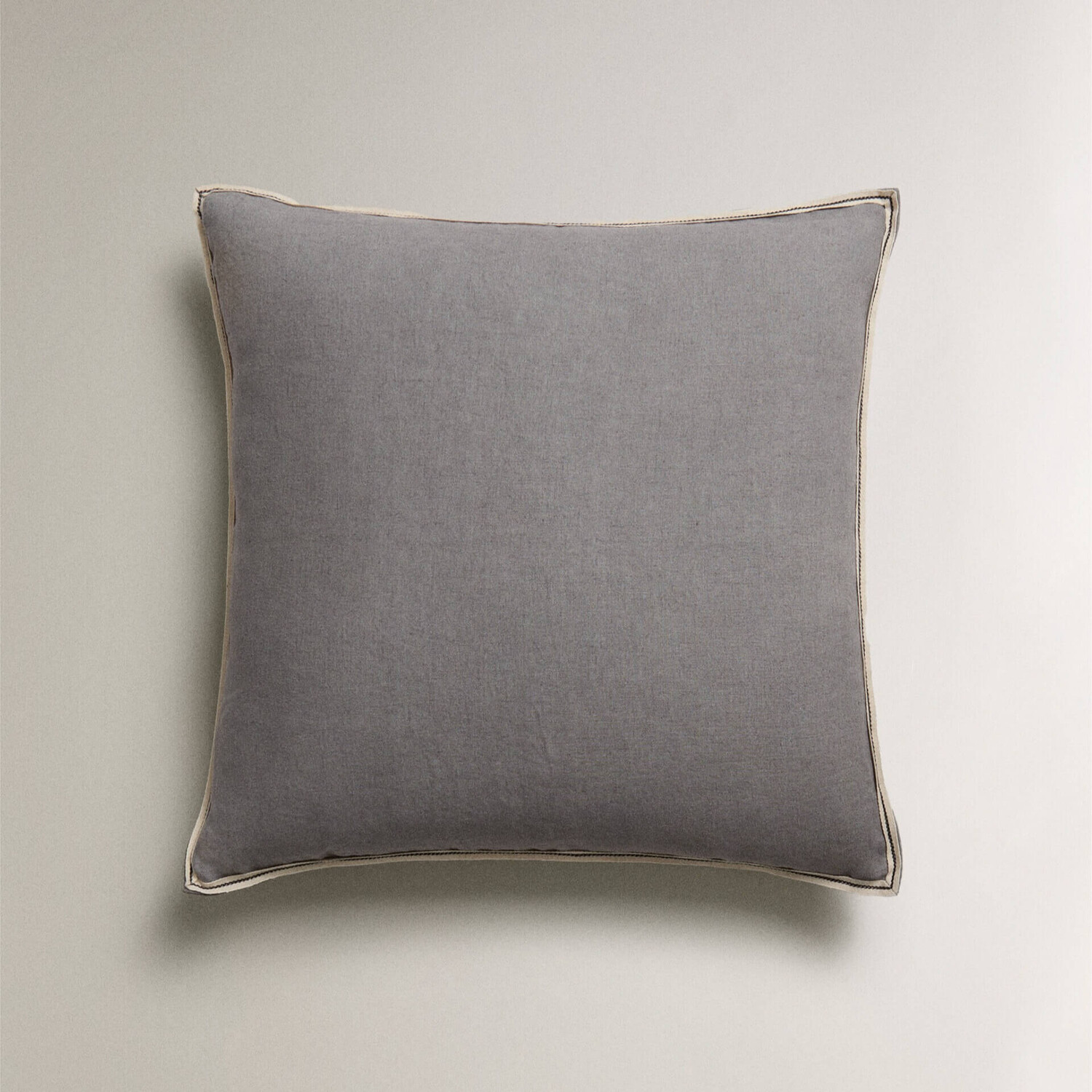

Чехол на подушку Zara Home Contrast Topstitching, 45х45 см, серый