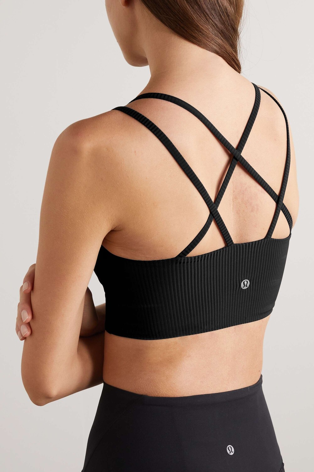 

LULULEMON Эластичный спортивный бюстгальтер в рубчик Like a Cloud, черный