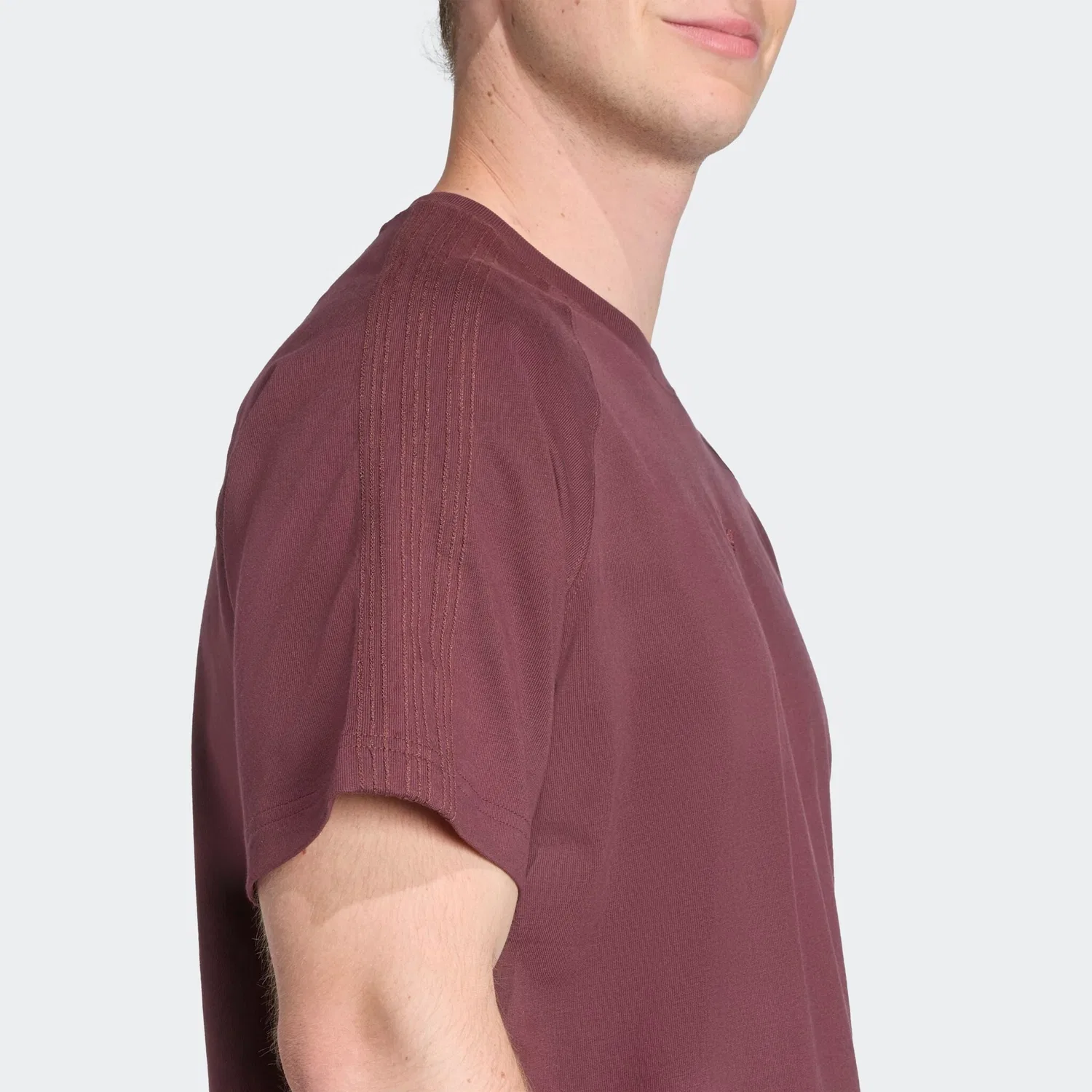 Мужская футболка Premium Essentials Adidas Originals, Aurora Ruby — фото 3