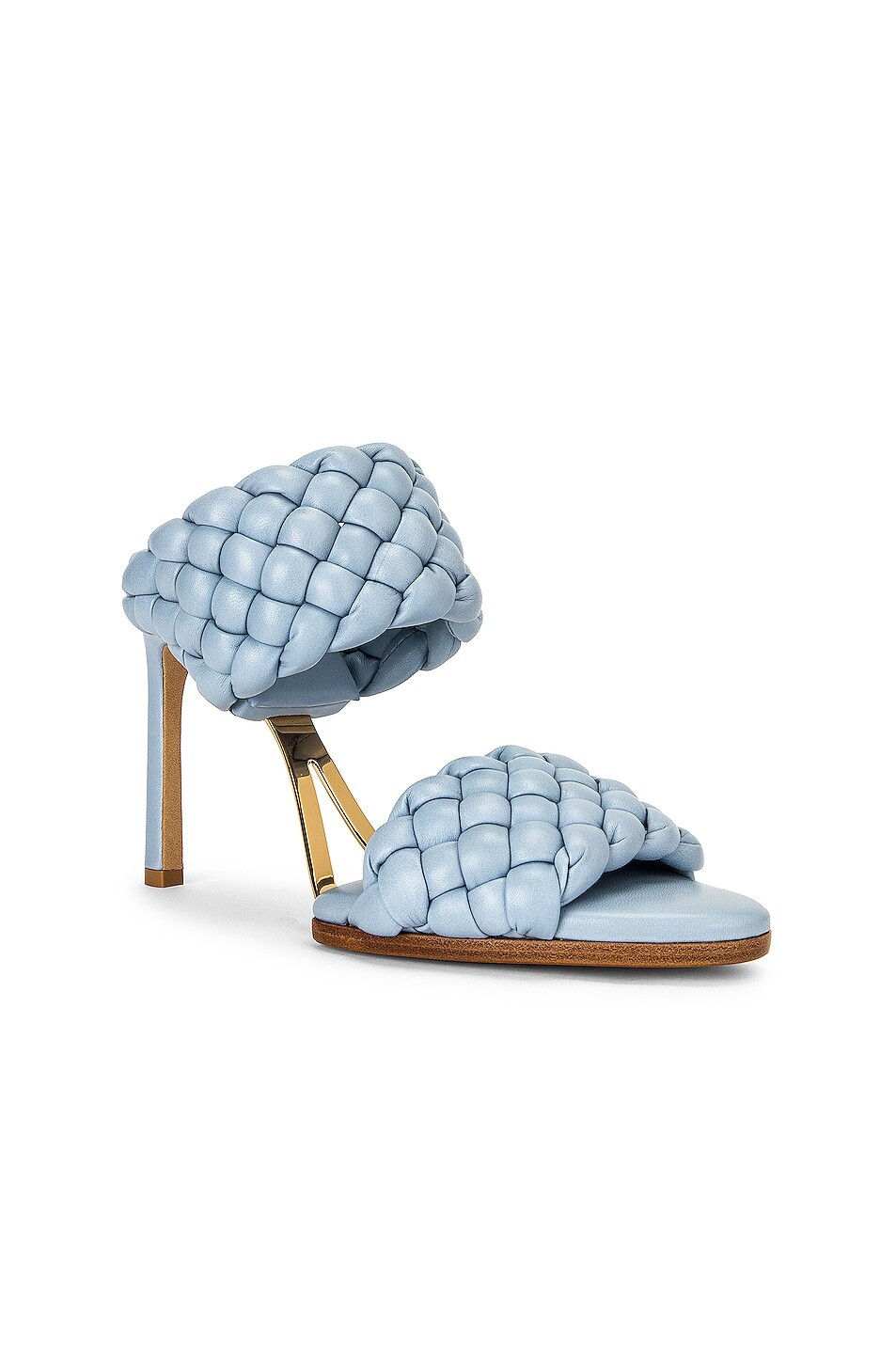 Кожаные плетеные сандалии Lido Bottega Veneta, цвет Ice — фото 2