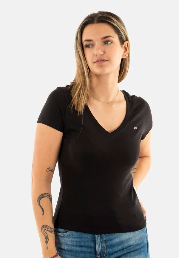 

Облегающая трикотажная футболка с v-образным вырезом, базовая футболка Tommy Jeans, Black, Черный, Облегающая трикотажная футболка с v-образным вырезом, базовая футболка Tommy Jeans, Black