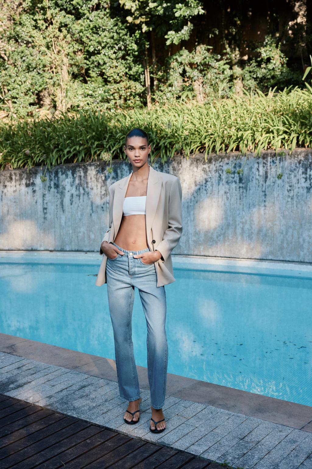 

Двубортный блейзер оверсайз ZARA, песочный