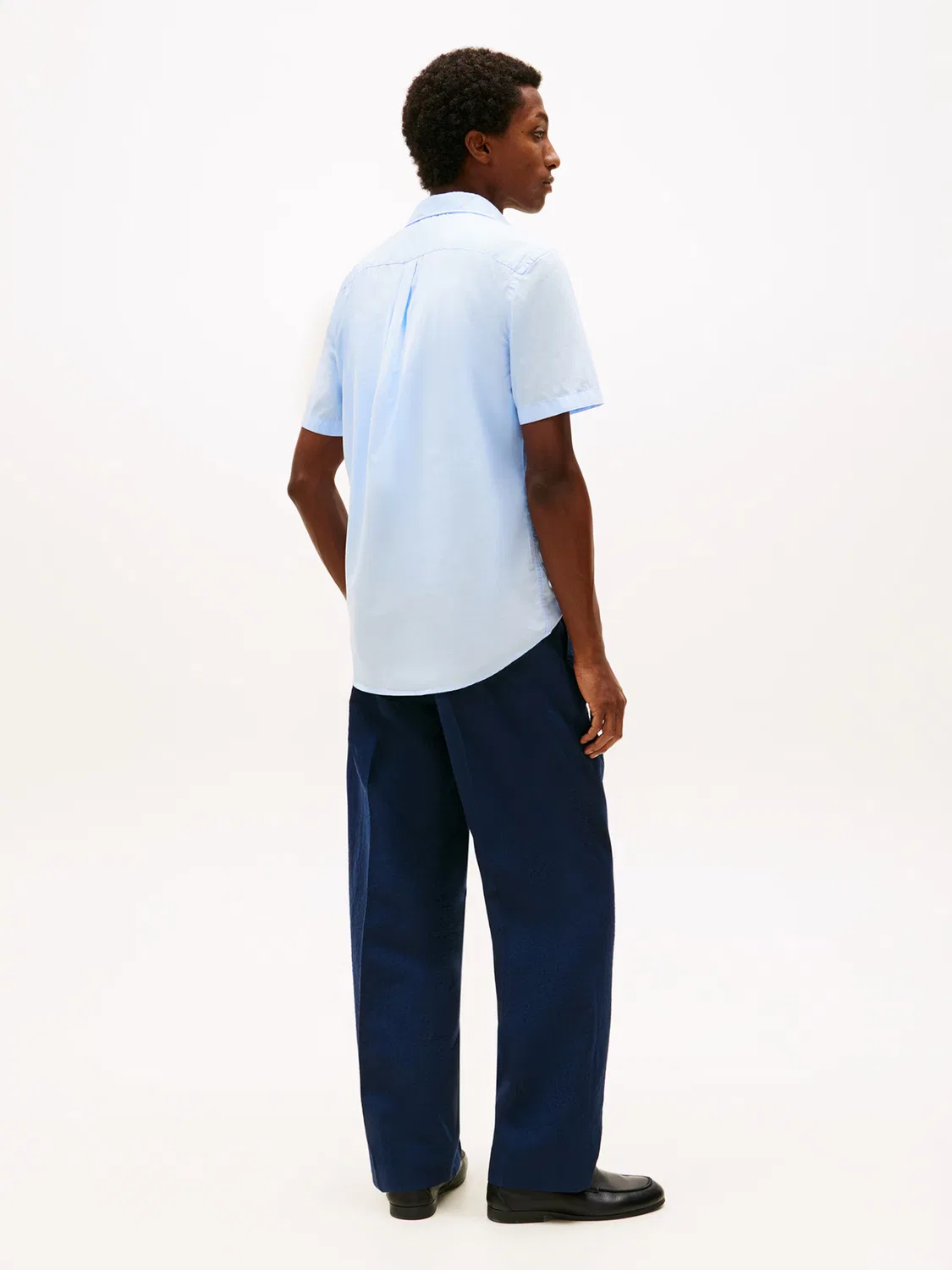 Рубашка на пуговицах Tommy Hilfiger Regular fit FLEX светло-голубого цвета — фото 3
