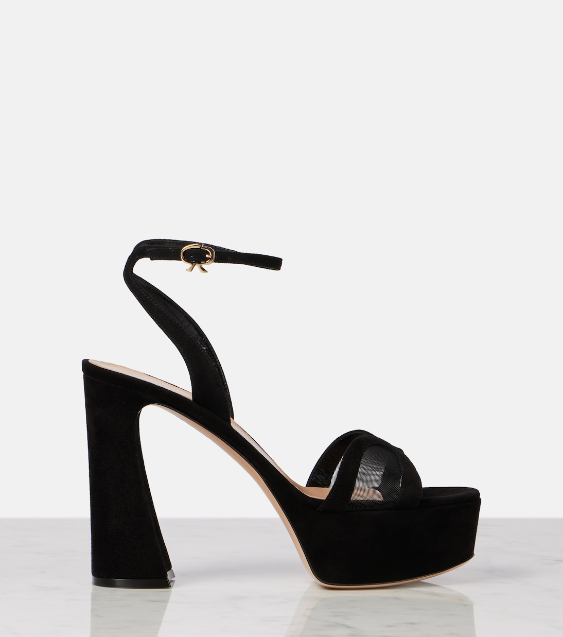 Бархатные сандалии на платформе с сетчатыми вставками Gianvito Rossi, Black+Black — фото 4