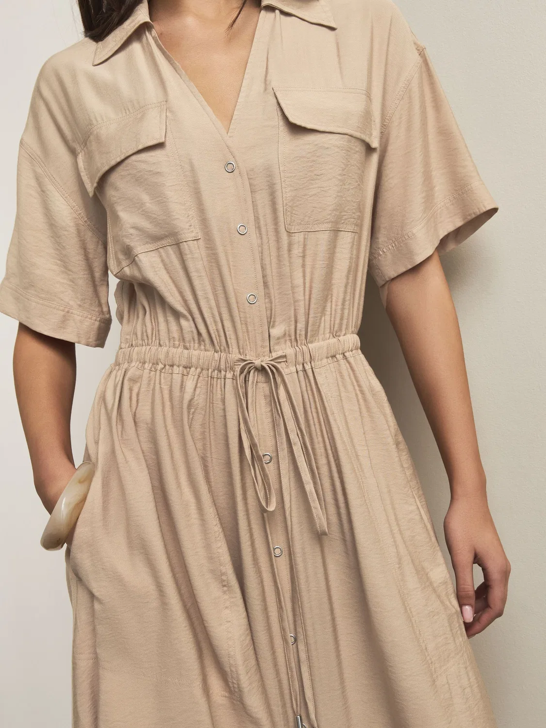 Платье миди повседневное Stone Short Sleeve Utility Midi Dress Next, каменный — фото 3