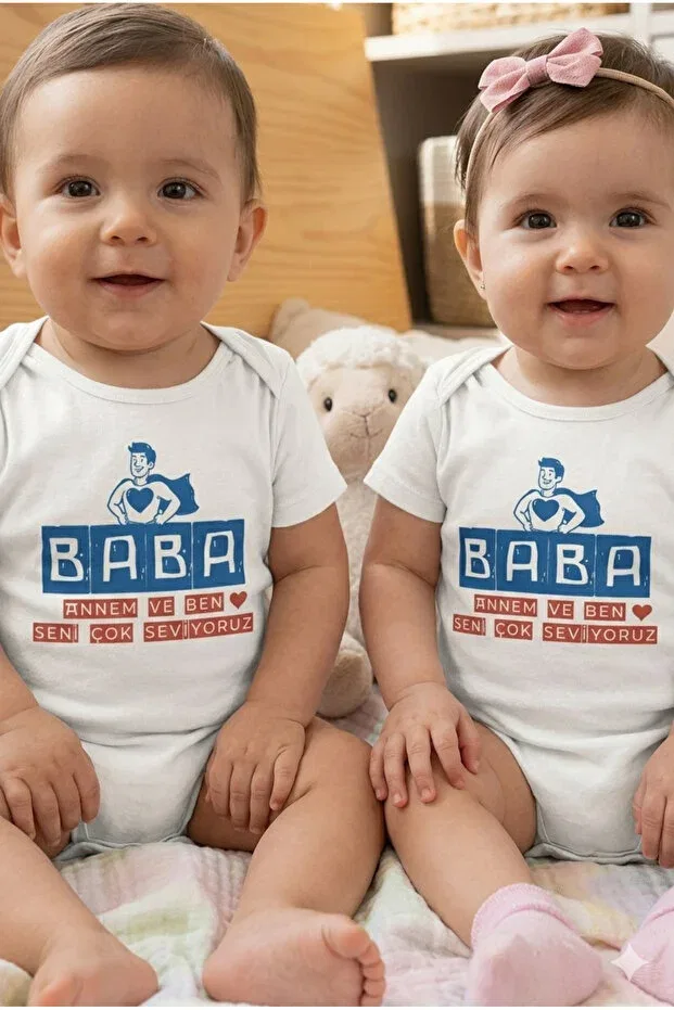Детское боди-комбинезон для новорожденных с принтом Mommy and Me We Love You So Much Printed Bodysuit Hazden, White — фото 3