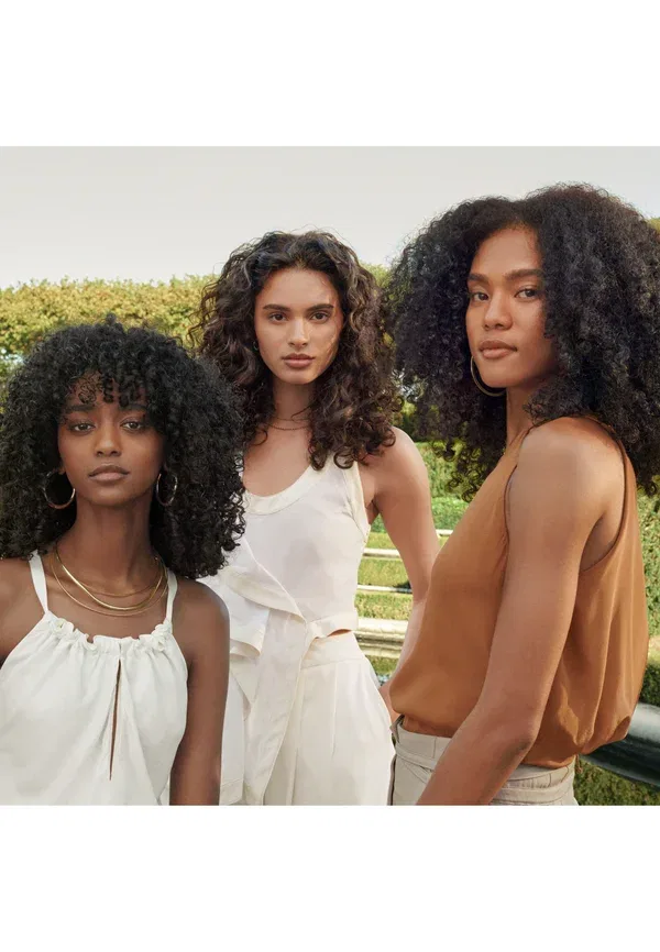 Гель для формирования локонов Be Curly Advanced Coil Definer Gel - гель для волос 250 мл Aveda — фото 3